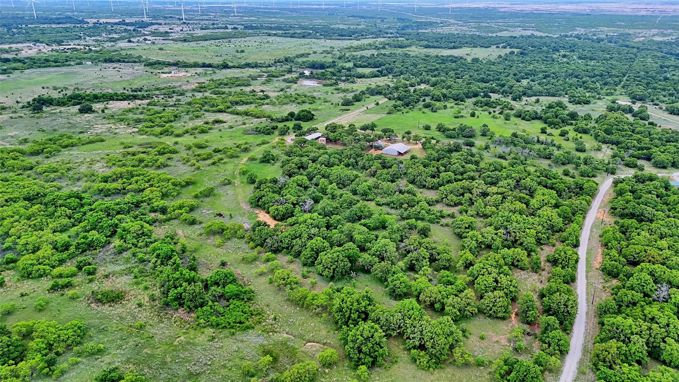 Single Family Residence For Sale in Clay County , 3377 Lodge Creek Road, Henrietta, Texas 76365, 4 Bedroom, 2 Bathroom, Garage spaces, 1,720 Sqft, built in 1973, Preowned, Price $950,000, mls#21256041, Real Estate Agent in Henrietta, Homes For Sale in Clay county, Homes For Sale in Henrietta, Realtor in Henrietta Texas, Real Estate Brokerage Independent Realty Texas, Luminita Cordes Realtor