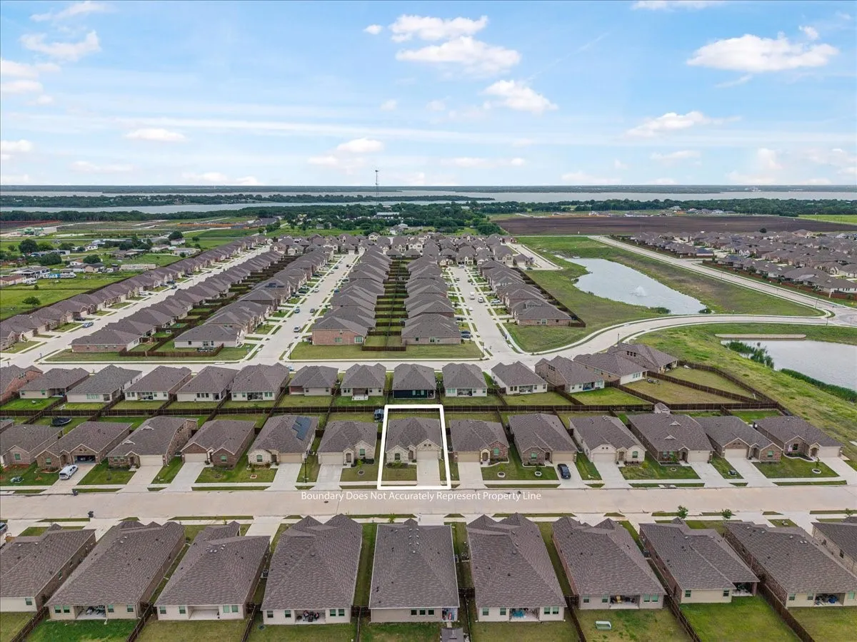 Single Family Residence For Sale in Collin County , 5107 Winterberry Drive, Princeton, Texas 75407, 3 Bedrooms, 2 Bathrooms, 2 Garage spaces, 1,605 Sqft, built in 2023, Price $306,000, mls#21256540, Real Estate Agent in Princeton, Homes For Sale in Collin county, Homes For Sale in Princeton, Realtor in Princeton Texas, Real Estate Brokerage Independent Realty Texas, Luminita Cordes Realtor