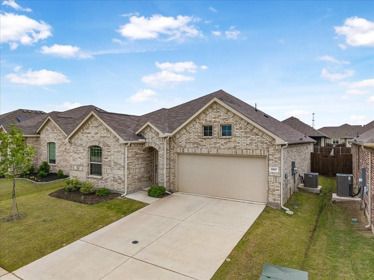 Single Family Residence For Sale in Collin County , 5107 Winterberry Drive, Princeton, Texas 75407, 3 Bedrooms, 2 Bathrooms, 2 Garage spaces, 1,605 Sqft, built in 2023, Price $306,000, mls#21256540, Real Estate Agent in Princeton, Homes For Sale in Collin county, Homes For Sale in Princeton, Realtor in Princeton Texas, Real Estate Brokerage Independent Realty Texas, Luminita Cordes Realtor