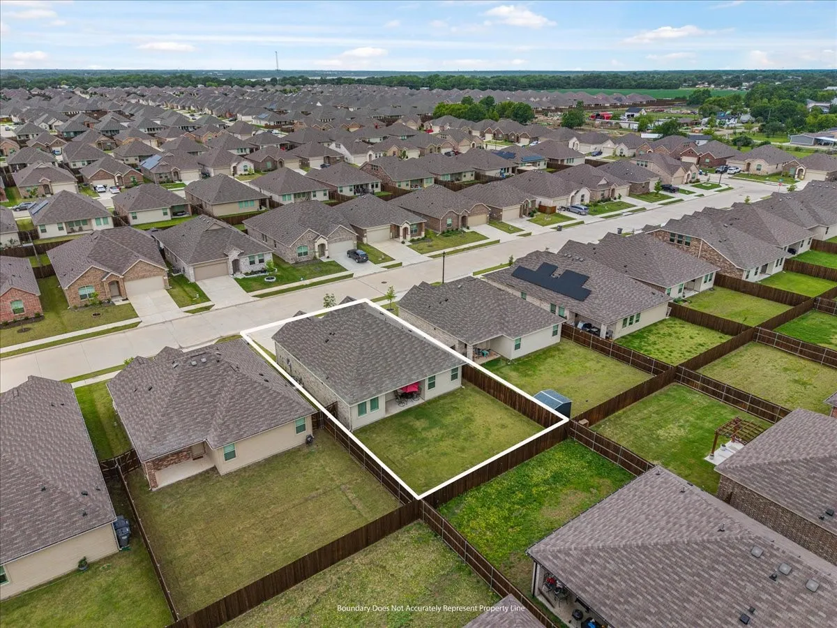Single Family Residence For Sale in Collin County , 5107 Winterberry Drive, Princeton, Texas 75407, 3 Bedrooms, 2 Bathrooms, 2 Garage spaces, 1,605 Sqft, built in 2023, Price $306,000, mls#21256540, Real Estate Agent in Princeton, Homes For Sale in Collin county, Homes For Sale in Princeton, Realtor in Princeton Texas, Real Estate Brokerage Independent Realty Texas, Luminita Cordes Realtor