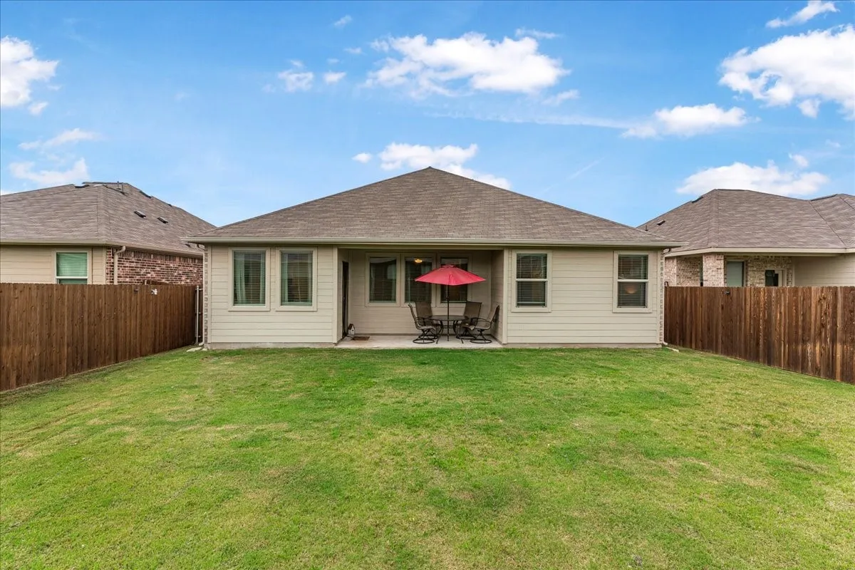 Single Family Residence For Sale in Collin County , 5107 Winterberry Drive, Princeton, Texas 75407, 3 Bedrooms, 2 Bathrooms, 2 Garage spaces, 1,605 Sqft, built in 2023, Price $306,000, mls#21256540, Real Estate Agent in Princeton, Homes For Sale in Collin county, Homes For Sale in Princeton, Realtor in Princeton Texas, Real Estate Brokerage Independent Realty Texas, Luminita Cordes Realtor