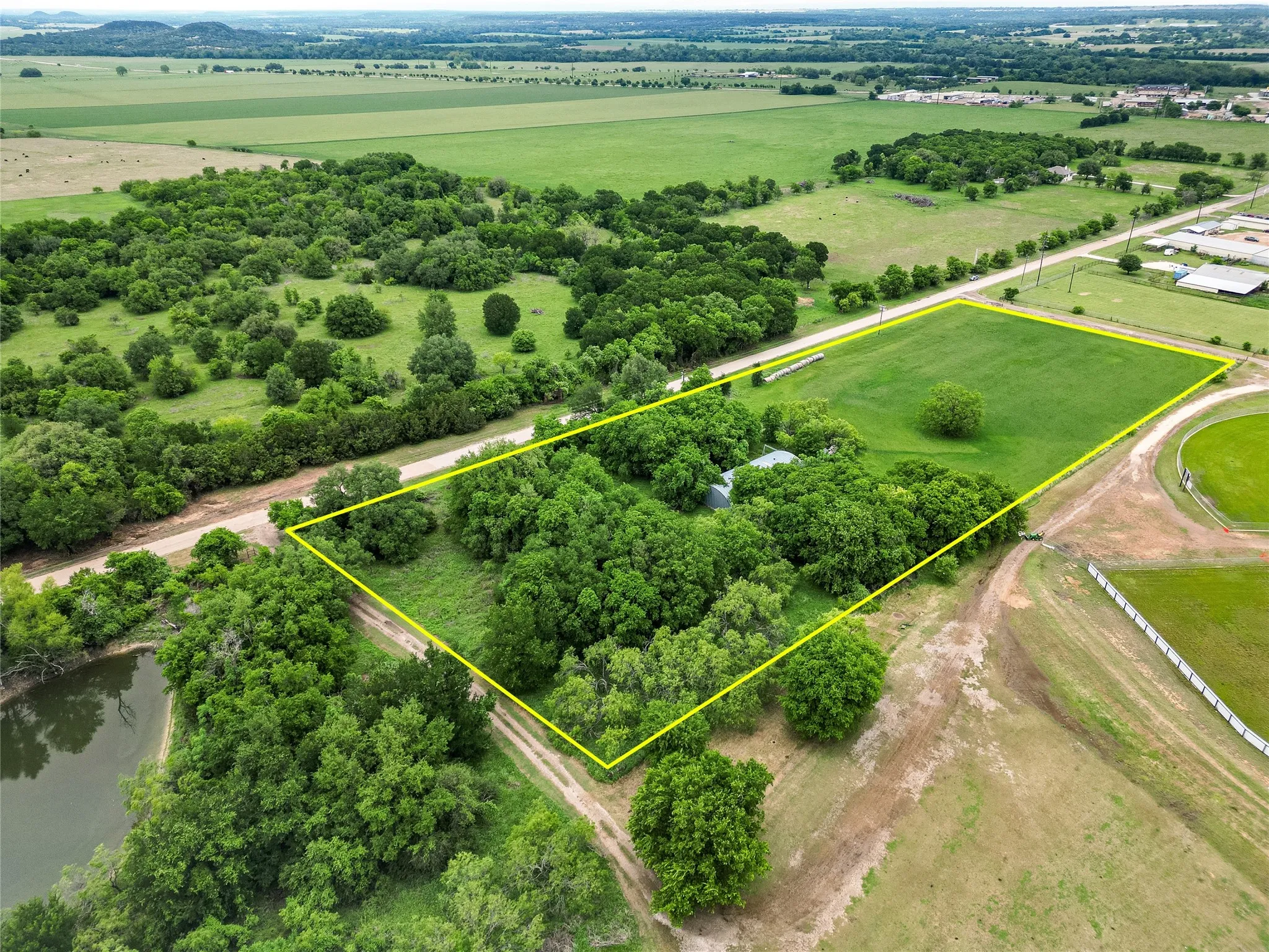 Unimproved Land For Sale in Bosque County , TBD CR 4290, Clifton, Texas 76634, 0, 0, Garage spaces, 0 Sqft, built in 0, Price $399,000, mls#21254498, Real Estate Agent in Clifton, Homes For Sale in Bosque county, Homes For Sale in Clifton, Realtor in Clifton Texas, Real Estate Brokerage Independent Realty Texas, Luminita Cordes Realtor