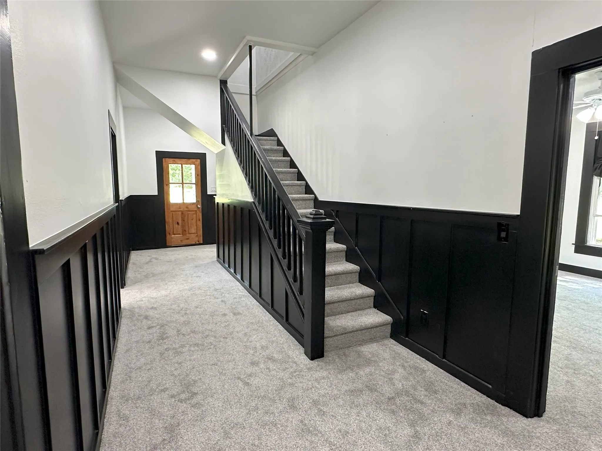 Single Family Residence For Sale in Hill County , 506 NE 3rd Street, Hubbard, Texas 76648, 3 Bedrooms, 2 Bathrooms, Garage spaces, 1,938 Sqft, built in 1945, Preowned, Price $199,000, mls#21258072, Real Estate Agent in Hubbard, Homes For Sale in Hill county, Homes For Sale in Hubbard, Realtor in Hubbard Texas, Real Estate Brokerage Independent Realty Texas, Luminita Cordes Realtor