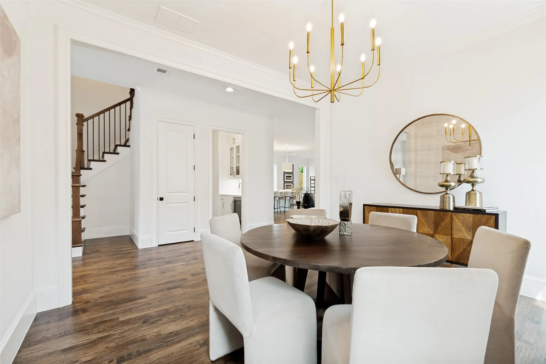 Single Family Residence For Sale in Dallas County , 6167 Velasco Avenue, Dallas, Texas 75214, 5 Bedroom, 5 Bathroom, 2 Garage spaces, 4,755 Sqft, built in 2025, New Construction - Complete, mls#21256261, Real Estate Agent in Dallas, Homes For Sale in Dallas county, Homes For Sale in Dallas, Realtor in Dallas Texas, Real Estate Brokerage Independent Realty Texas, Luminita Cordes Realtor