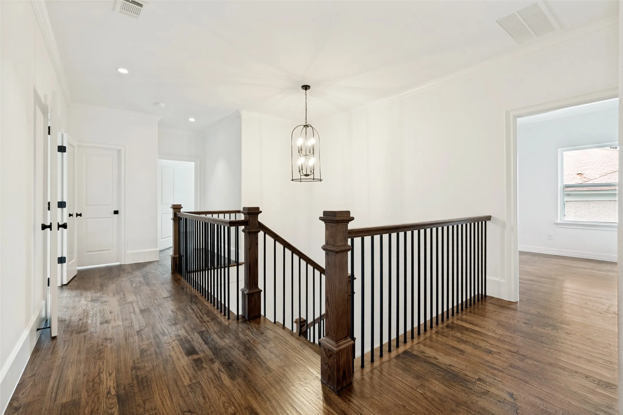 Single Family Residence For Sale in Dallas County , 6167 Velasco Avenue, Dallas, Texas 75214, 5 Bedroom, 5 Bathroom, 2 Garage spaces, 4,755 Sqft, built in 2025, New Construction - Complete, mls#21256261, Real Estate Agent in Dallas, Homes For Sale in Dallas county, Homes For Sale in Dallas, Realtor in Dallas Texas, Real Estate Brokerage Independent Realty Texas, Luminita Cordes Realtor