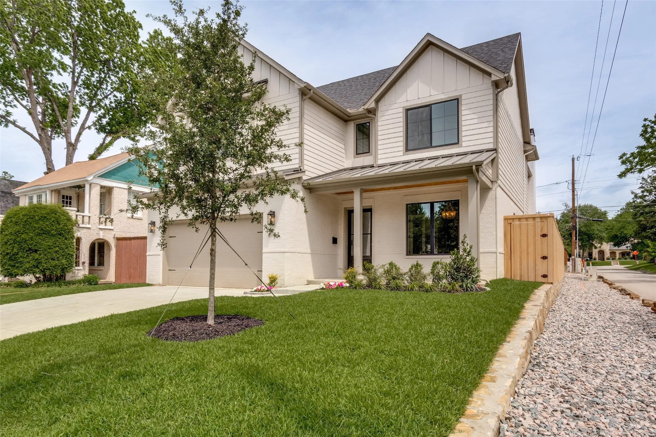 Single Family Residence For Sale in Dallas County , 6167 Velasco Avenue, Dallas, Texas 75214, 5 Bedroom, 5 Bathroom, 2 Garage spaces, 4,755 Sqft, built in 2025, New Construction - Complete, mls#21256261, Real Estate Agent in Dallas, Homes For Sale in Dallas county, Homes For Sale in Dallas, Realtor in Dallas Texas, Real Estate Brokerage Independent Realty Texas, Luminita Cordes Realtor