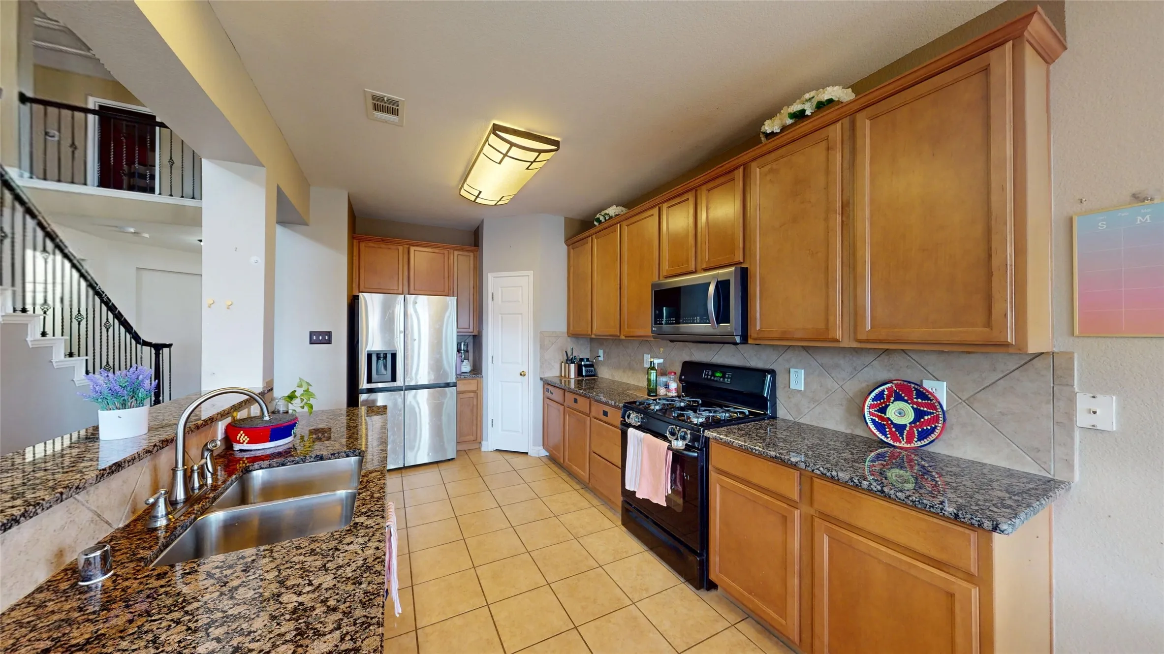 Single Family Residence For Sale in Tarrant County , 5848 Somerton Drive, Grand Prairie, Texas 75052, 4 Bedroom, 3 Bathroom, 3 Garage spaces, 3,063 Sqft, built in 2005, Preowned, mls#21258052, Real Estate Agent in Grand Prairie, Homes For Sale in Tarrant county, Homes For Sale in Grand Prairie, Realtor in Grand Prairie Texas, Real Estate Brokerage Independent Realty Texas, Luminita Cordes Realtor