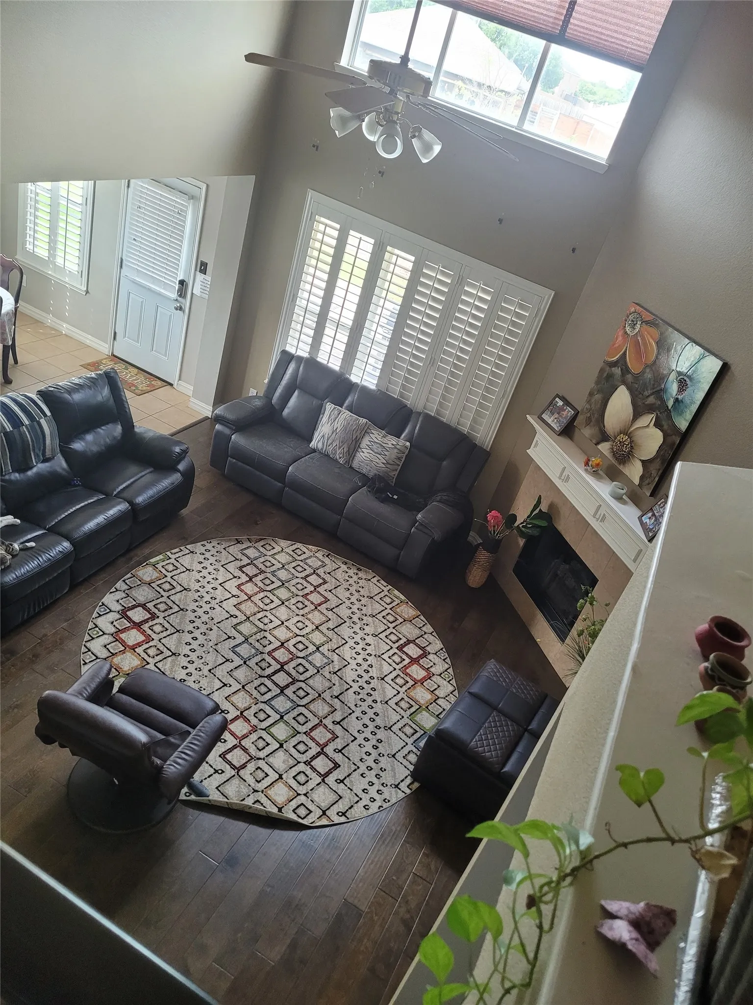 Single Family Residence For Sale in Tarrant County , 5848 Somerton Drive, Grand Prairie, Texas 75052, 4 Bedroom, 3 Bathroom, 3 Garage spaces, 3,063 Sqft, built in 2005, Preowned, mls#21258052, Real Estate Agent in Grand Prairie, Homes For Sale in Tarrant county, Homes For Sale in Grand Prairie, Realtor in Grand Prairie Texas, Real Estate Brokerage Independent Realty Texas, Luminita Cordes Realtor