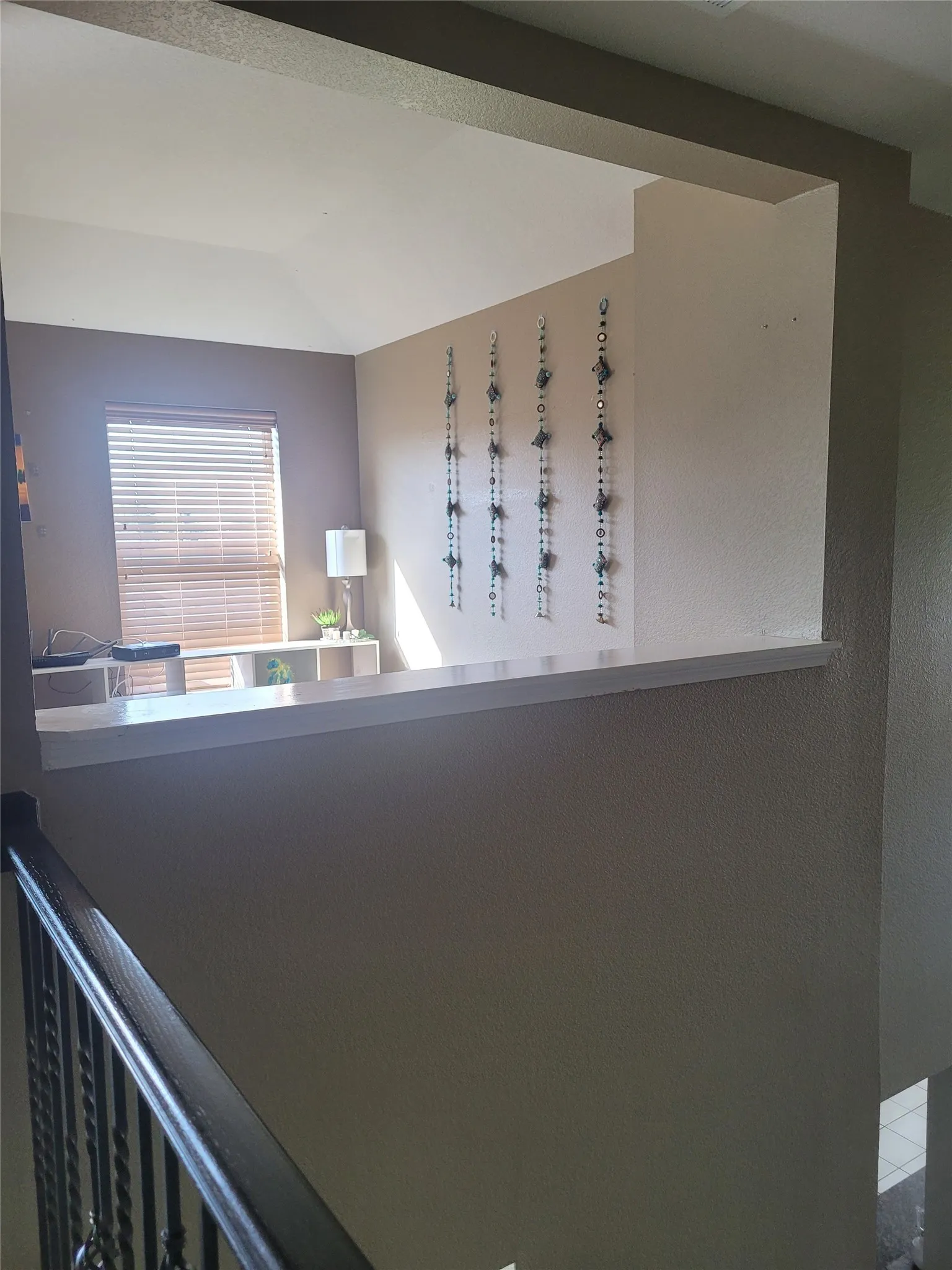 Single Family Residence For Sale in Tarrant County , 5848 Somerton Drive, Grand Prairie, Texas 75052, 4 Bedroom, 3 Bathroom, 3 Garage spaces, 3,063 Sqft, built in 2005, Preowned, mls#21258052, Real Estate Agent in Grand Prairie, Homes For Sale in Tarrant county, Homes For Sale in Grand Prairie, Realtor in Grand Prairie Texas, Real Estate Brokerage Independent Realty Texas, Luminita Cordes Realtor