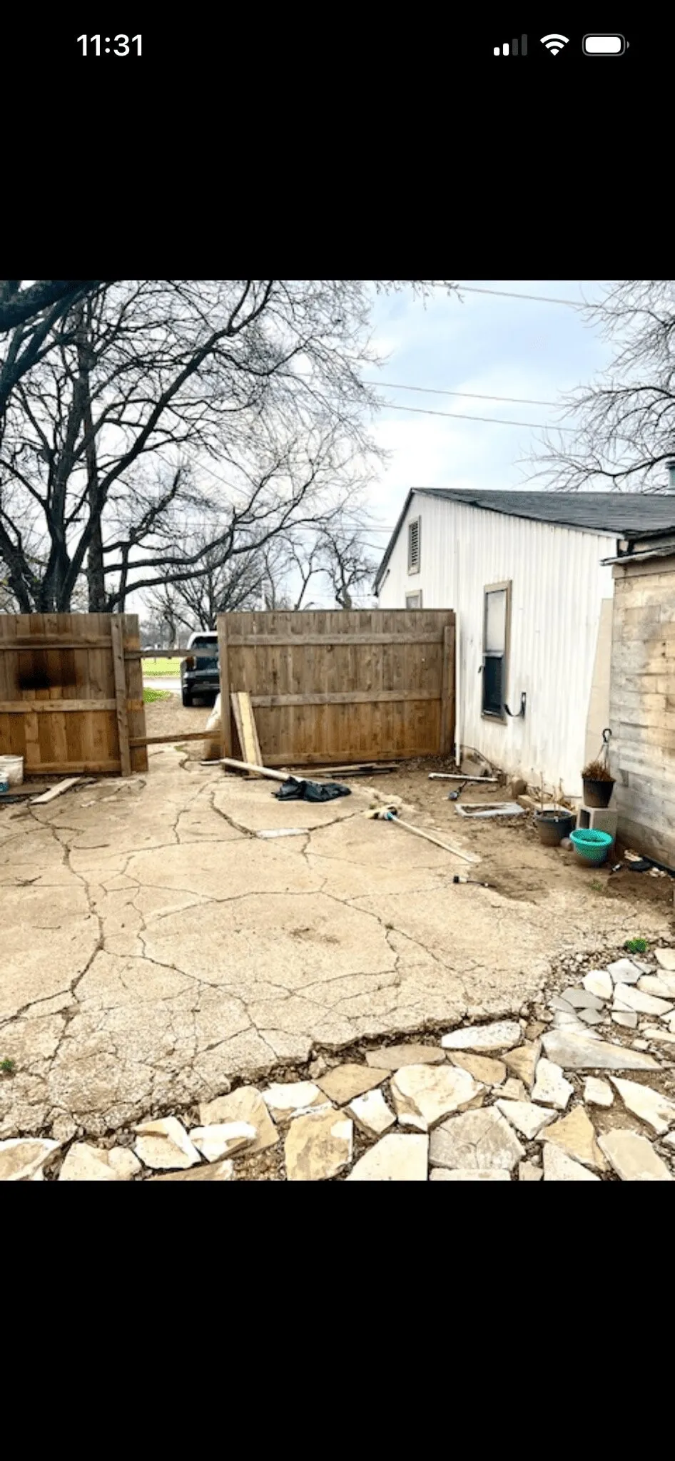 Single Family Residence For Sale in Denton County , 605 S Bradshaw Street, Denton, Texas 76205, 1 Bedroom, 1 Bathroom, Garage spaces, 672 Sqft, built in 1947, Preowned, Price $89,000, mls#21257875, Real Estate Agent in Denton, Homes For Sale in Denton county, Homes For Sale in Denton, Realtor in Denton Texas, Real Estate Brokerage Independent Realty Texas, Luminita Cordes Realtor