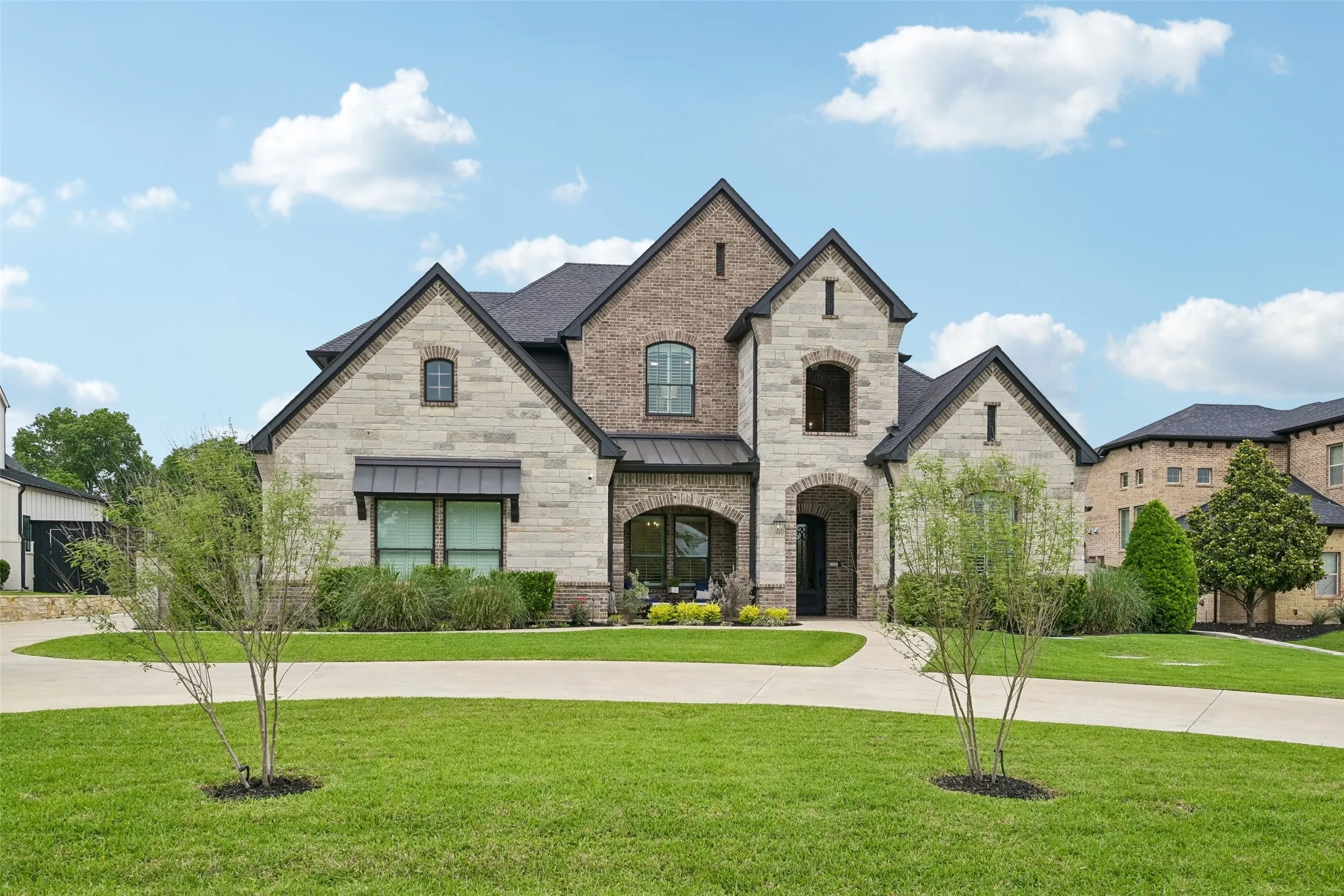 Single Family Residence For Sale in Tarrant County , 1657 Florence Road, Keller, Texas 76262, 4 Bedroom, 6 Bathroom, 2 Garage spaces, 4,345 Sqft, built in 2018, Preowned, mls#21246642, Real Estate Agent in Keller, Homes For Sale in Tarrant county, Homes For Sale in Keller, Realtor in Keller Texas, Real Estate Brokerage Independent Realty Texas, Luminita Cordes Realtor