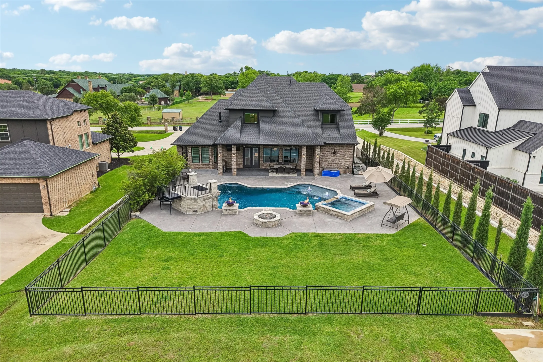 Single Family Residence For Sale in Tarrant County , 1657 Florence Road, Keller, Texas 76262, 4 Bedroom, 6 Bathroom, 2 Garage spaces, 4,345 Sqft, built in 2018, Preowned, mls#21246642, Real Estate Agent in Keller, Homes For Sale in Tarrant county, Homes For Sale in Keller, Realtor in Keller Texas, Real Estate Brokerage Independent Realty Texas, Luminita Cordes Realtor