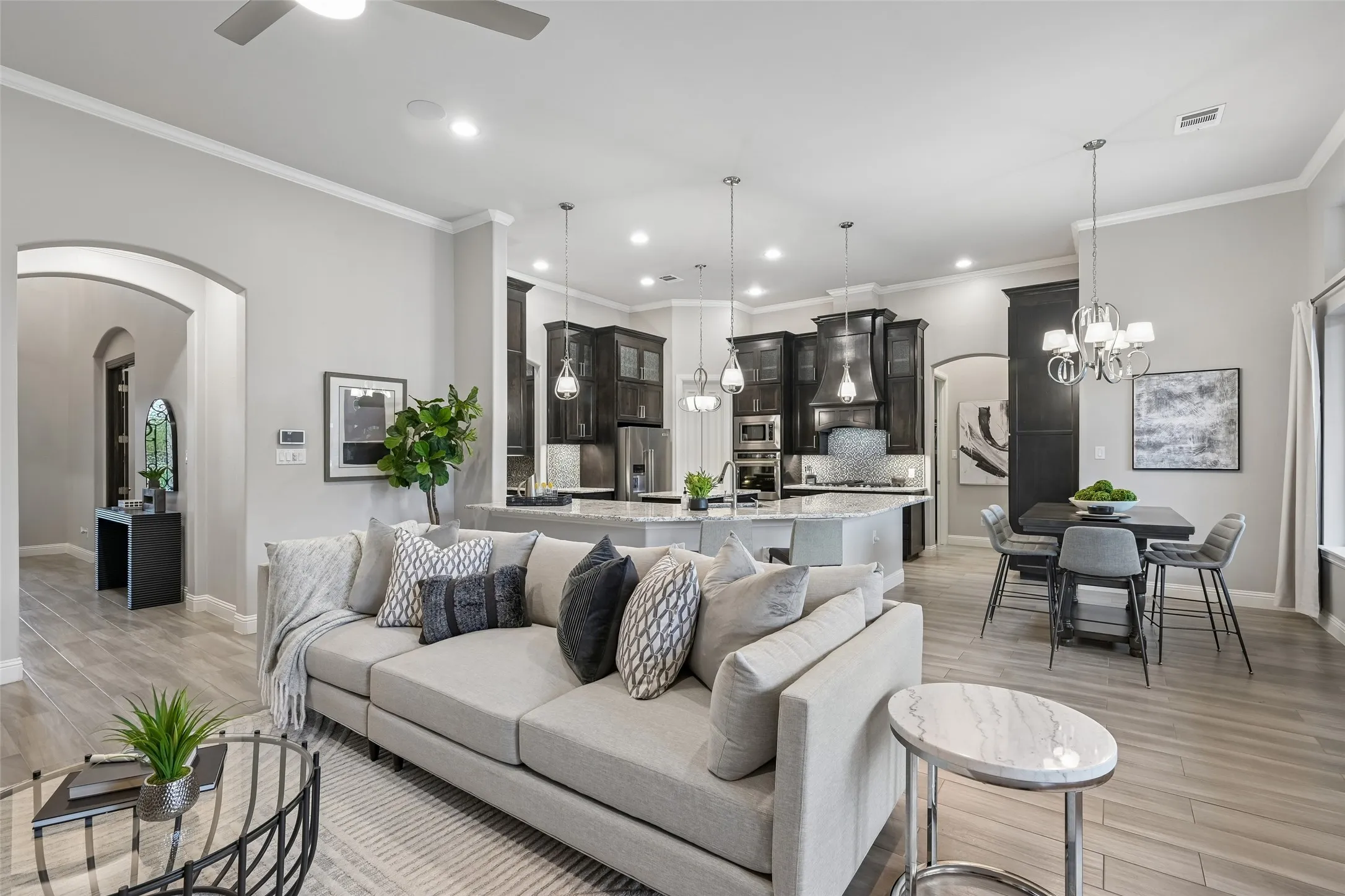 Single Family Residence For Sale in Tarrant County , 1657 Florence Road, Keller, Texas 76262, 4 Bedroom, 6 Bathroom, 2 Garage spaces, 4,345 Sqft, built in 2018, Preowned, mls#21246642, Real Estate Agent in Keller, Homes For Sale in Tarrant county, Homes For Sale in Keller, Realtor in Keller Texas, Real Estate Brokerage Independent Realty Texas, Luminita Cordes Realtor