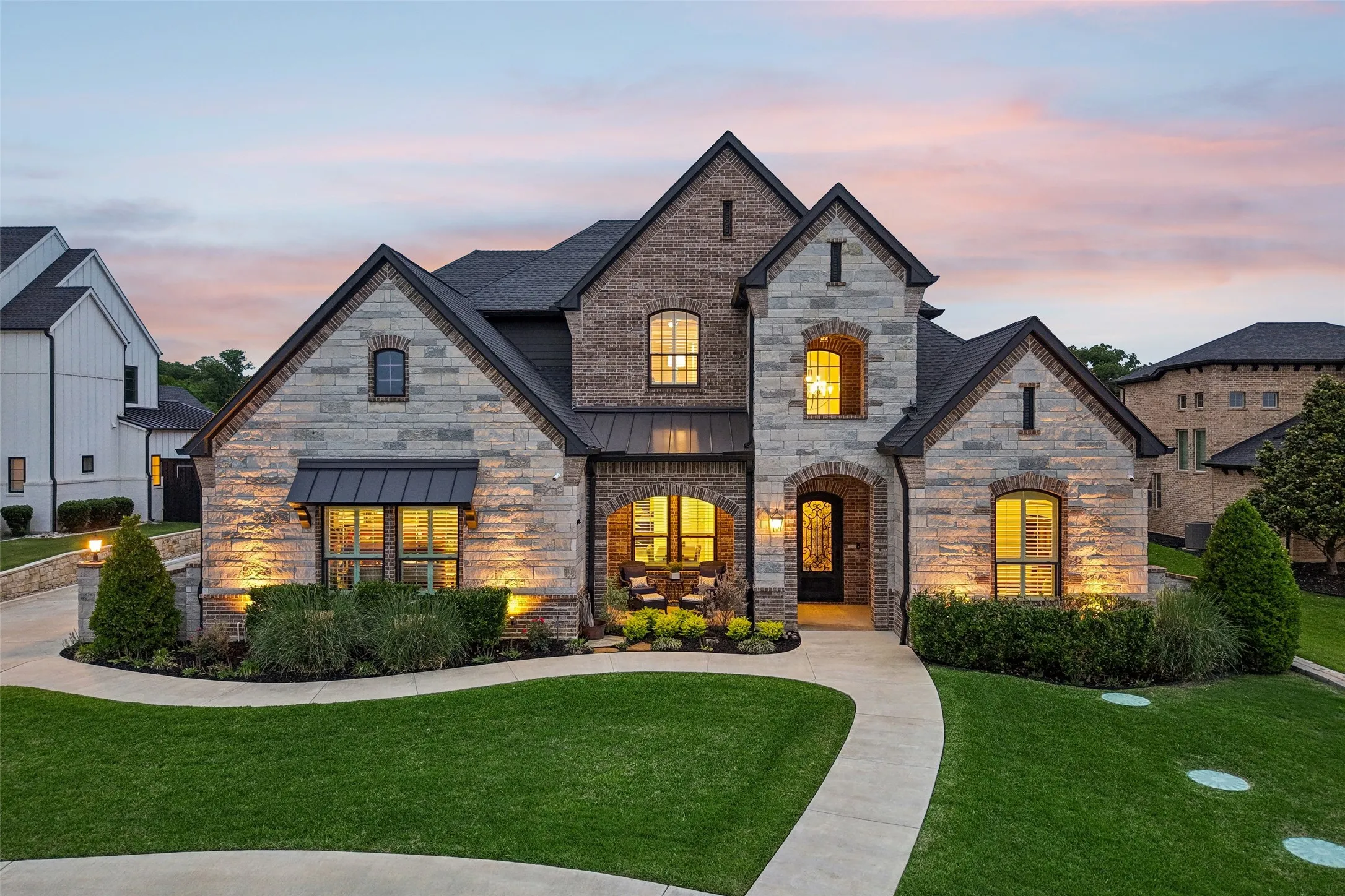 Single Family Residence For Sale in Tarrant County , 1657 Florence Road, Keller, Texas 76262, 4 Bedroom, 6 Bathroom, 2 Garage spaces, 4,345 Sqft, built in 2018, Preowned, mls#21246642, Real Estate Agent in Keller, Homes For Sale in Tarrant county, Homes For Sale in Keller, Realtor in Keller Texas, Real Estate Brokerage Independent Realty Texas, Luminita Cordes Realtor