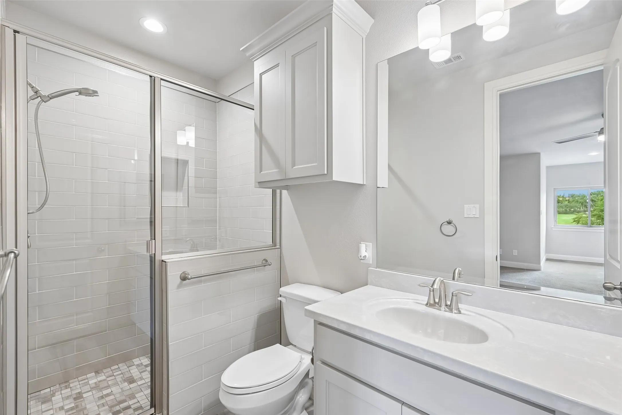 Single Family Residence For Sale in Tarrant County , 1657 Florence Road, Keller, Texas 76262, 4 Bedroom, 6 Bathroom, 2 Garage spaces, 4,345 Sqft, built in 2018, Preowned, mls#21246642, Real Estate Agent in Keller, Homes For Sale in Tarrant county, Homes For Sale in Keller, Realtor in Keller Texas, Real Estate Brokerage Independent Realty Texas, Luminita Cordes Realtor