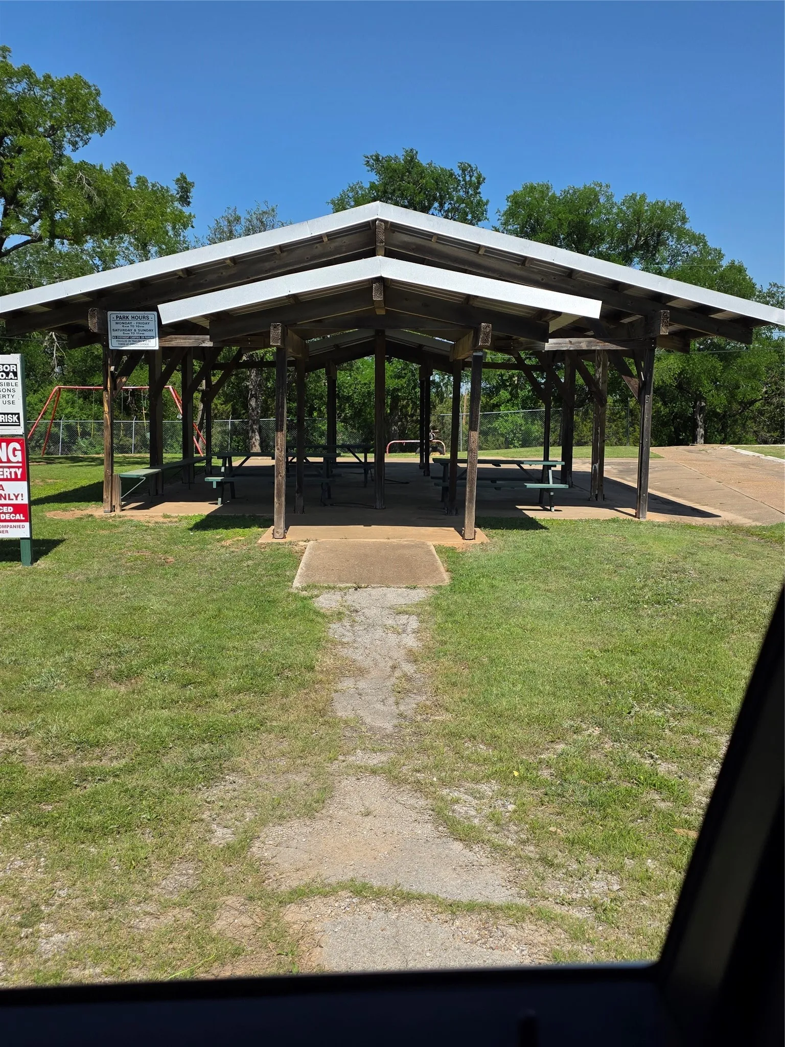 Single Family Residence For Sale in Hood County , 3612 Broken Bow Drive, Granbury, Texas 76048, 3 Bedrooms, 2 Bathrooms, 2 Garage spaces, 1,541 Sqft, built in 2025, New Construction - Complete, Price $349,800, mls#21258152, Real Estate Agent in Granbury, Homes For Sale in Hood county, Homes For Sale in Granbury, Realtor in Granbury Texas, Real Estate Brokerage Independent Realty Texas, Luminita Cordes Realtor