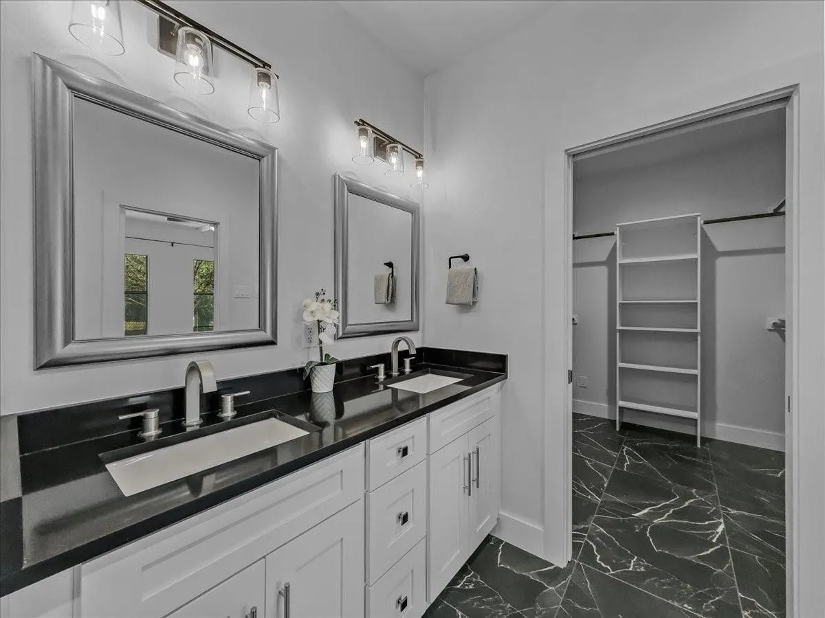Single Family Residence For Sale in Hood County , 3612 Broken Bow Drive, Granbury, Texas 76048, 3 Bedrooms, 2 Bathrooms, 2 Garage spaces, 1,541 Sqft, built in 2025, New Construction - Complete, Price $349,800, mls#21258152, Real Estate Agent in Granbury, Homes For Sale in Hood county, Homes For Sale in Granbury, Realtor in Granbury Texas, Real Estate Brokerage Independent Realty Texas, Luminita Cordes Realtor