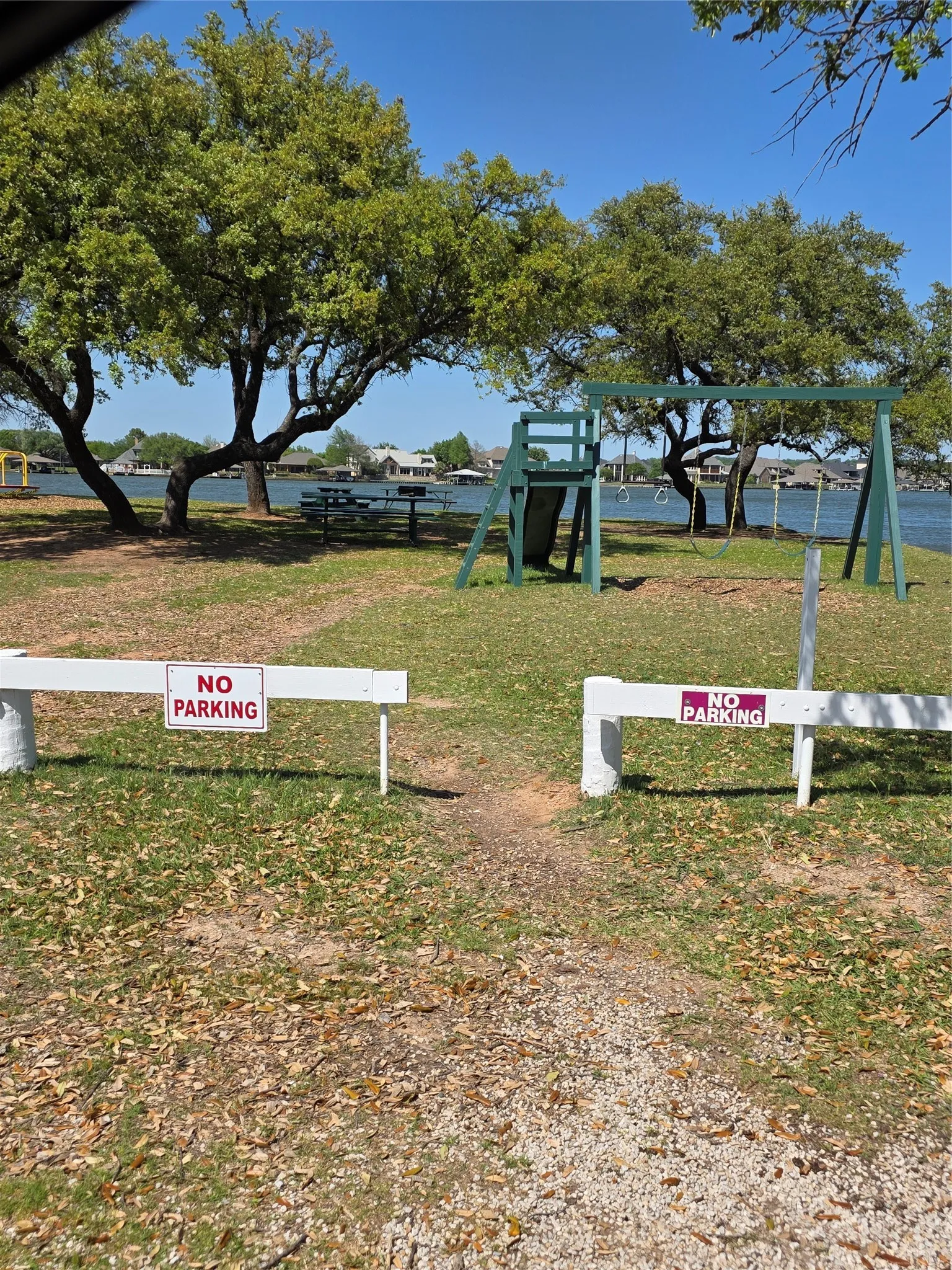 Single Family Residence For Sale in Hood County , 3612 Broken Bow Drive, Granbury, Texas 76048, 3 Bedrooms, 2 Bathrooms, 2 Garage spaces, 1,541 Sqft, built in 2025, New Construction - Complete, Price $349,800, mls#21258152, Real Estate Agent in Granbury, Homes For Sale in Hood county, Homes For Sale in Granbury, Realtor in Granbury Texas, Real Estate Brokerage Independent Realty Texas, Luminita Cordes Realtor