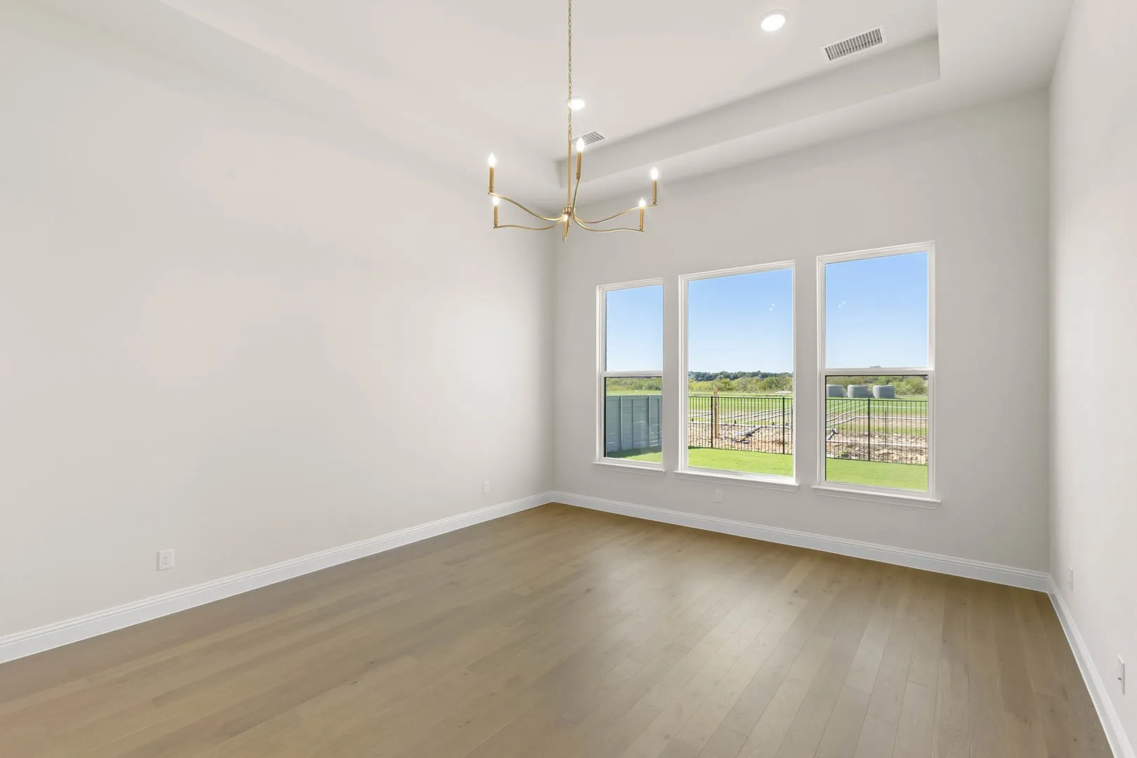 9016 Dovetail-Primary Suite-1