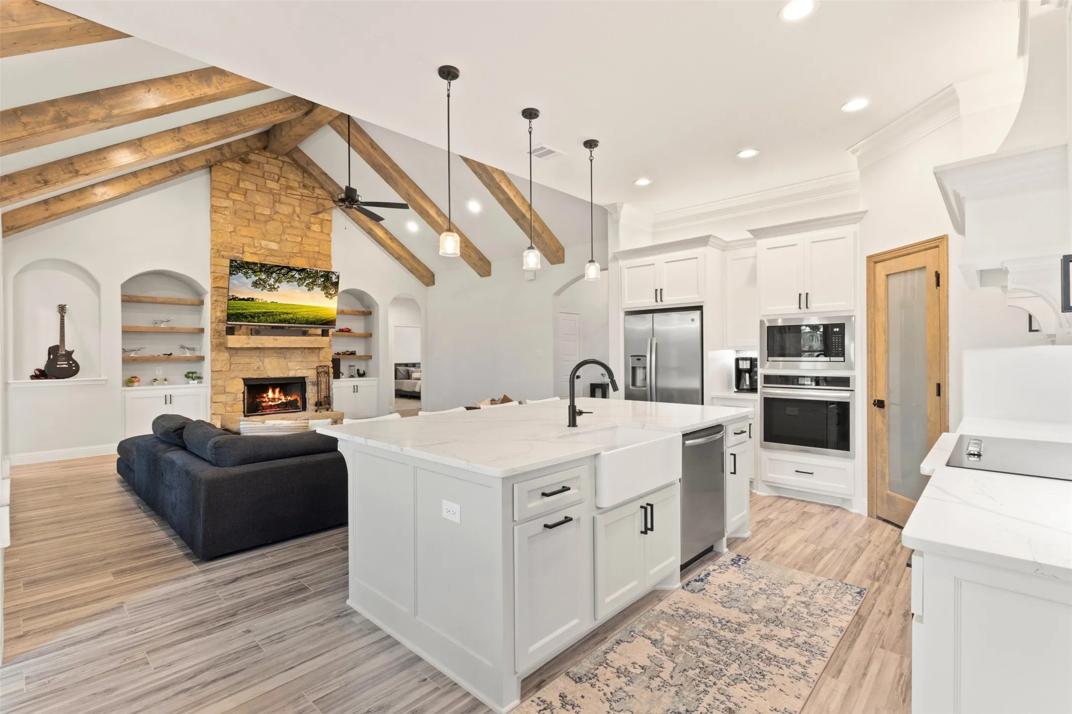 Single Family Residence For Sale in Parker County , 105 Clayton Crossing, Springtown, Texas 76082, 4 Bedroom, 3 Bathroom, 3 Garage spaces, 2,786 Sqft, built in 2022, mls#21250872, Real Estate Agent in Springtown, Homes For Sale in Parker county, Homes For Sale in Springtown, Realtor in Springtown Texas, Real Estate Brokerage Independent Realty Texas, Luminita Cordes Realtor