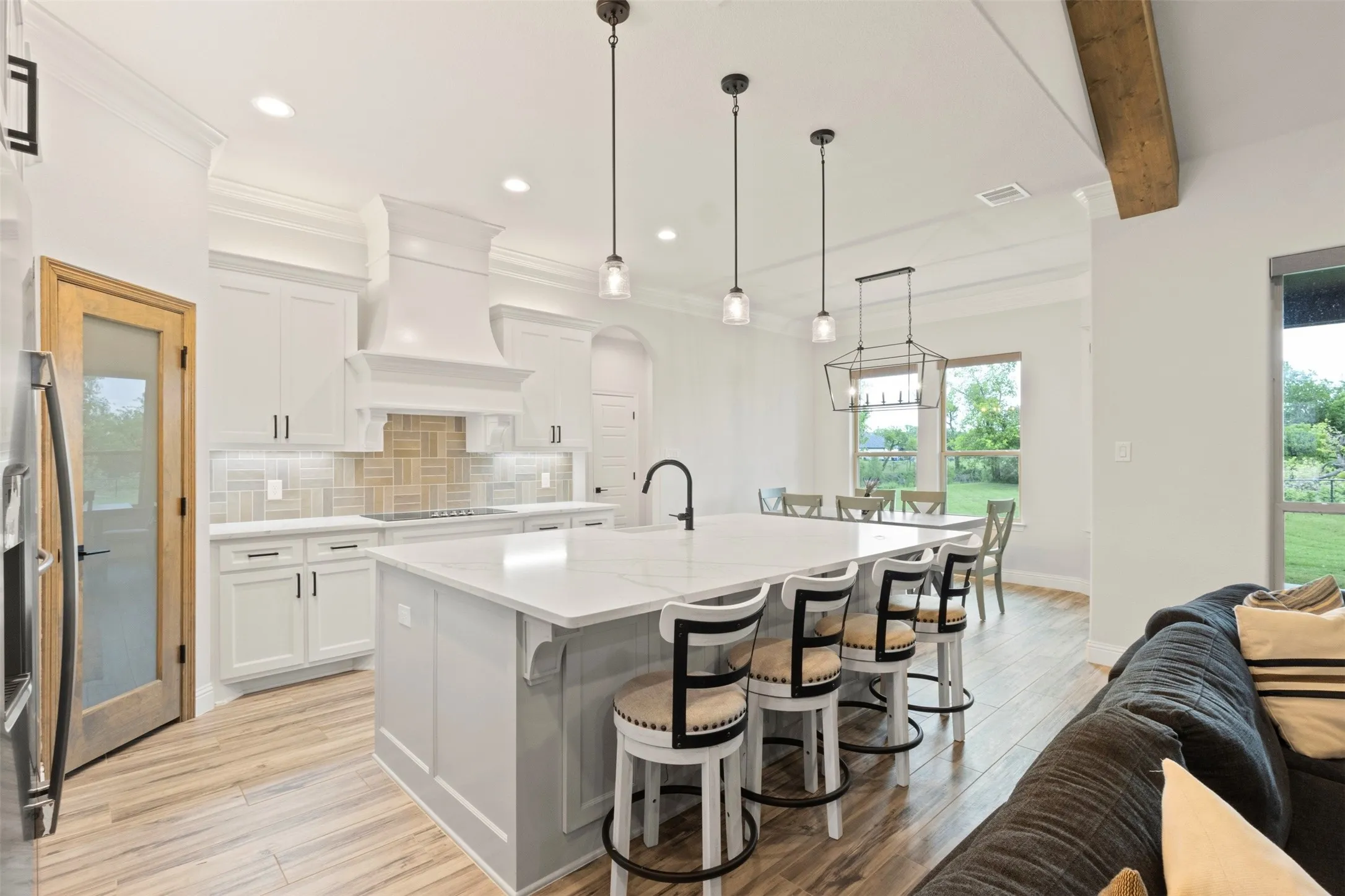 Single Family Residence For Sale in Parker County , 105 Clayton Crossing, Springtown, Texas 76082, 4 Bedroom, 3 Bathroom, 3 Garage spaces, 2,786 Sqft, built in 2022, mls#21250872, Real Estate Agent in Springtown, Homes For Sale in Parker county, Homes For Sale in Springtown, Realtor in Springtown Texas, Real Estate Brokerage Independent Realty Texas, Luminita Cordes Realtor
