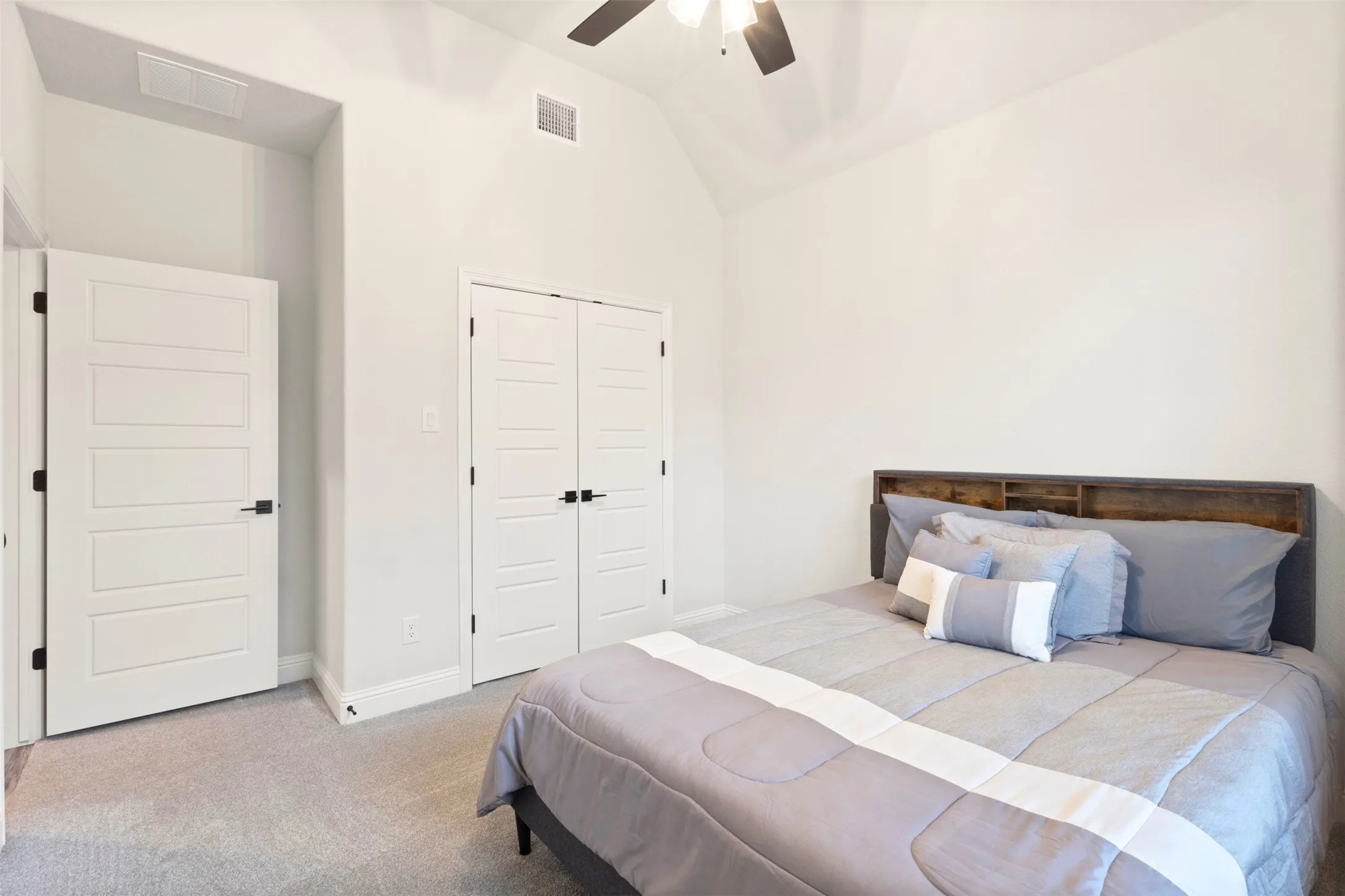 Single Family Residence For Sale in Parker County , 105 Clayton Crossing, Springtown, Texas 76082, 4 Bedroom, 3 Bathroom, 3 Garage spaces, 2,786 Sqft, built in 2022, mls#21250872, Real Estate Agent in Springtown, Homes For Sale in Parker county, Homes For Sale in Springtown, Realtor in Springtown Texas, Real Estate Brokerage Independent Realty Texas, Luminita Cordes Realtor