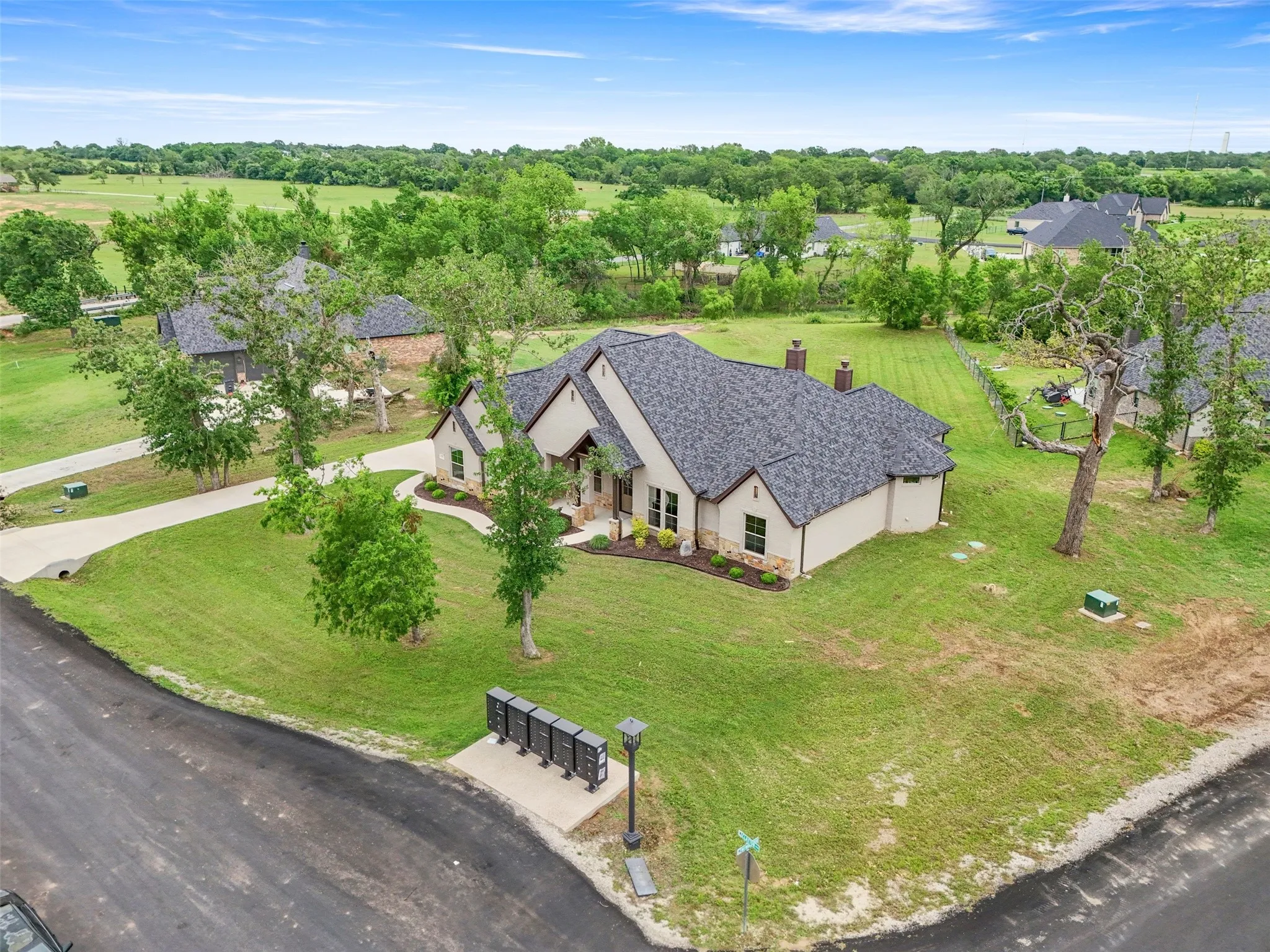 Single Family Residence For Sale in Parker County , 105 Clayton Crossing, Springtown, Texas 76082, 4 Bedroom, 3 Bathroom, 3 Garage spaces, 2,786 Sqft, built in 2022, mls#21250872, Real Estate Agent in Springtown, Homes For Sale in Parker county, Homes For Sale in Springtown, Realtor in Springtown Texas, Real Estate Brokerage Independent Realty Texas, Luminita Cordes Realtor