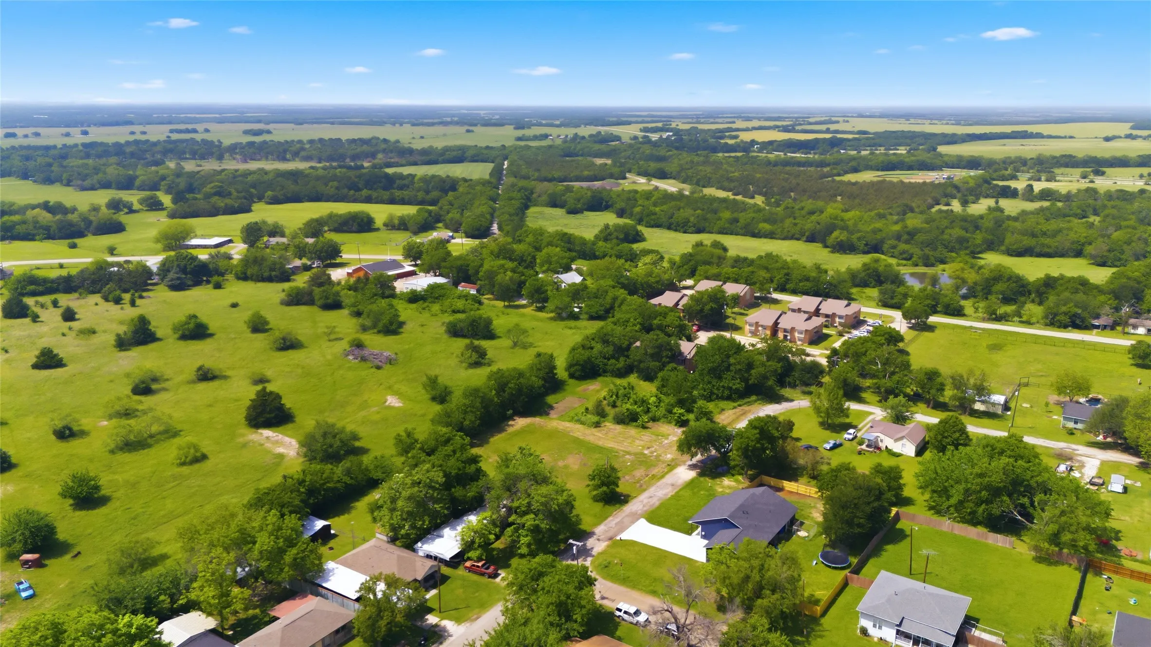 Unimproved Land For Sale in Hunt County , 204 S Grand Avenue, Wolfe City, Texas 75496, 0, 0, Garage spaces, 0 Sqft, built in 0, mls#21255177, Real Estate Agent in Wolfe City, Homes For Sale in Hunt county, Homes For Sale in Wolfe City, Realtor in Wolfe City Texas, Real Estate Brokerage Independent Realty Texas, Luminita Cordes Realtor