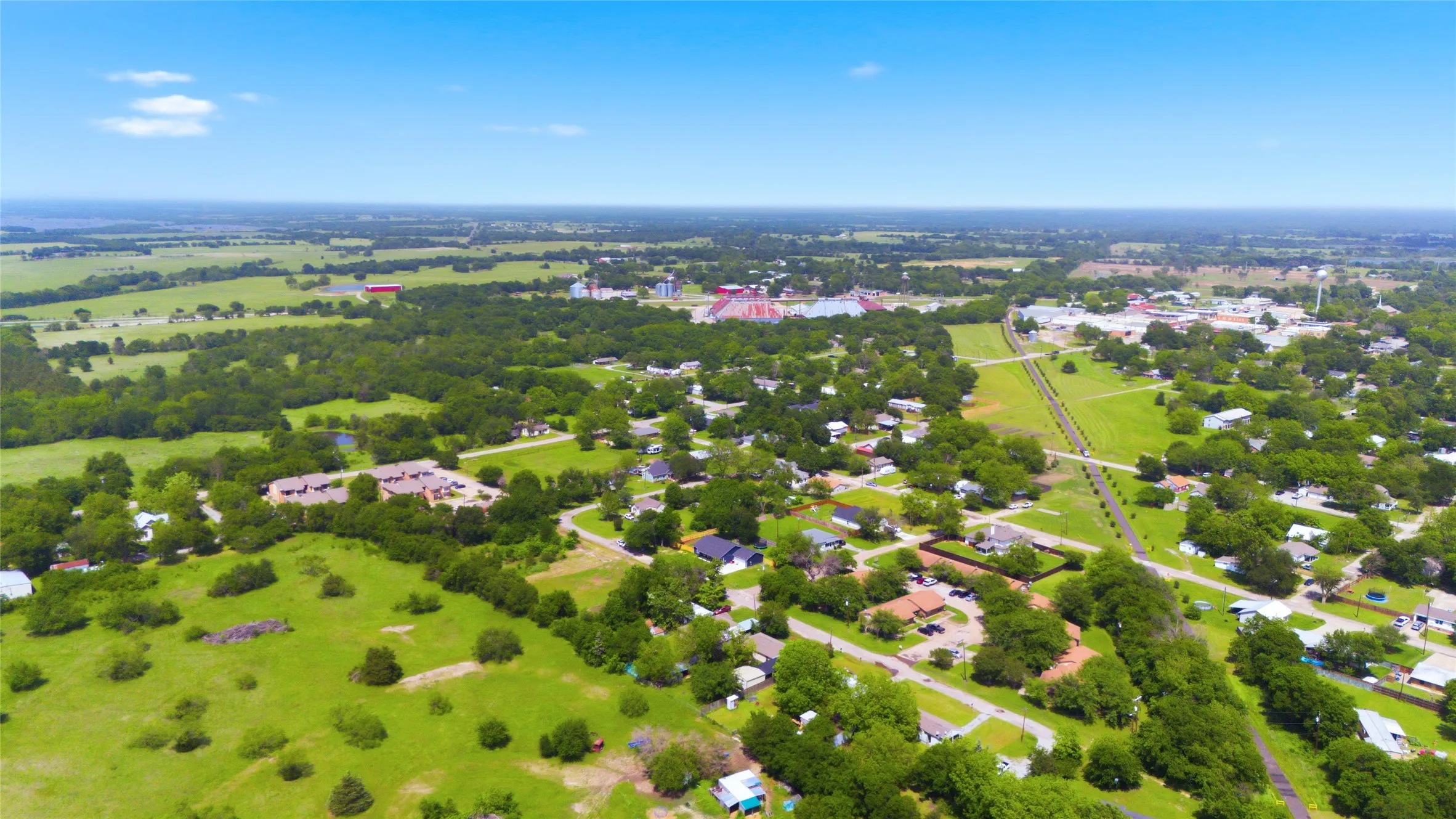 Unimproved Land For Sale in Hunt County , 204 S Grand Avenue, Wolfe City, Texas 75496, 0, 0, Garage spaces, 0 Sqft, built in 0, mls#21255177, Real Estate Agent in Wolfe City, Homes For Sale in Hunt county, Homes For Sale in Wolfe City, Realtor in Wolfe City Texas, Real Estate Brokerage Independent Realty Texas, Luminita Cordes Realtor