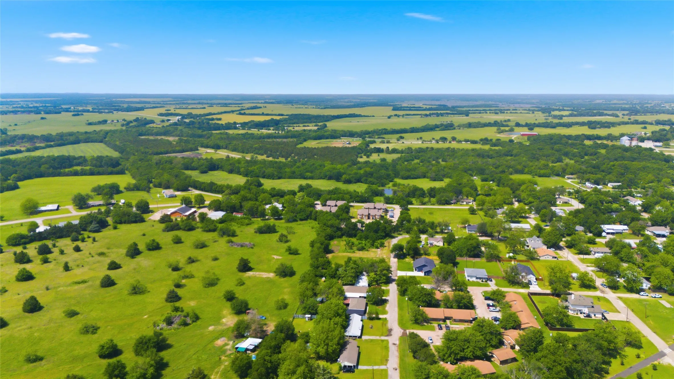 Unimproved Land For Sale in Hunt County , 204 S Grand Avenue, Wolfe City, Texas 75496, 0, 0, Garage spaces, 0 Sqft, built in 0, mls#21255177, Real Estate Agent in Wolfe City, Homes For Sale in Hunt county, Homes For Sale in Wolfe City, Realtor in Wolfe City Texas, Real Estate Brokerage Independent Realty Texas, Luminita Cordes Realtor