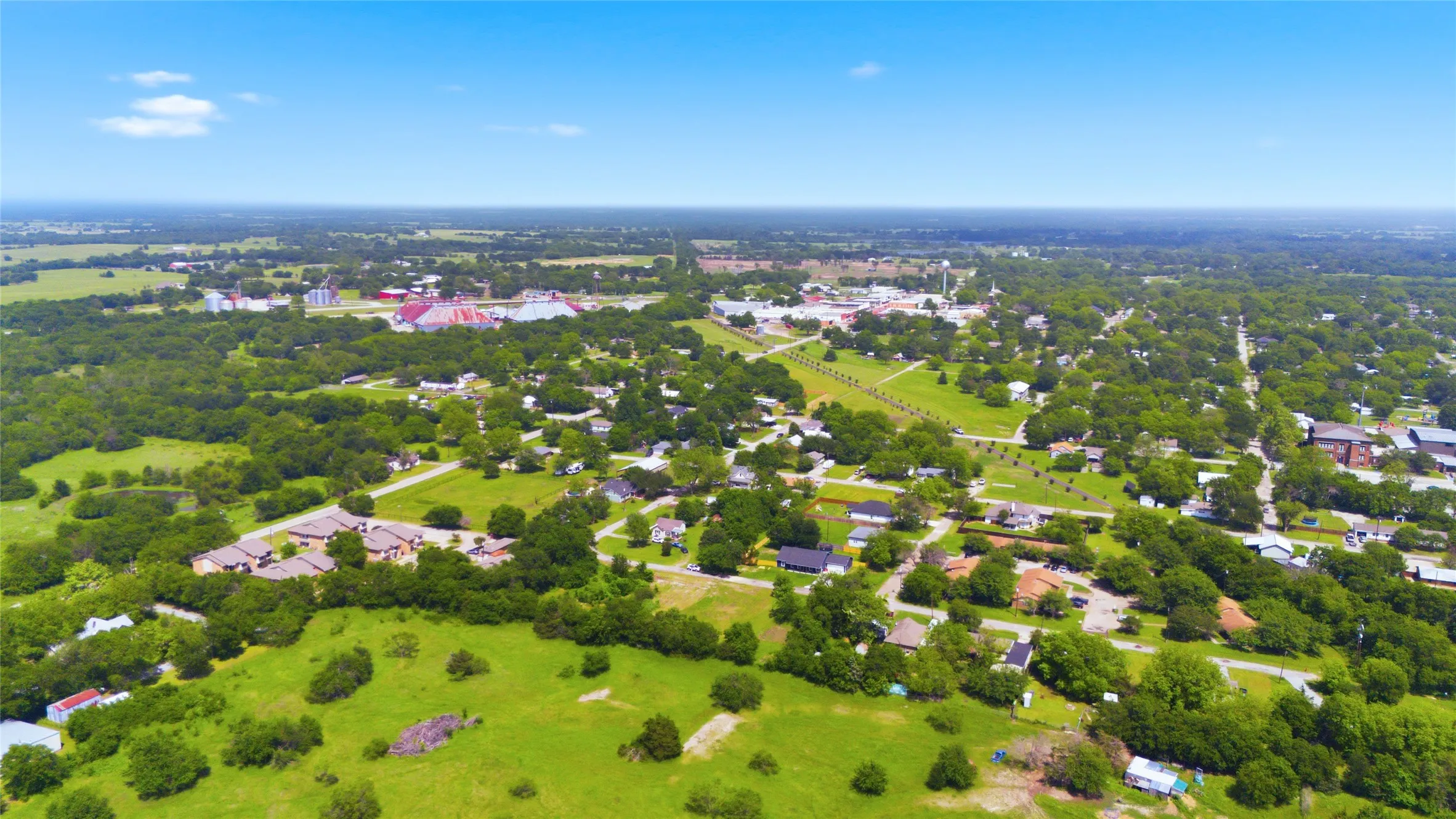 Unimproved Land For Sale in Hunt County , 204 S Grand Avenue, Wolfe City, Texas 75496, 0, 0, Garage spaces, 0 Sqft, built in 0, mls#21255177, Real Estate Agent in Wolfe City, Homes For Sale in Hunt county, Homes For Sale in Wolfe City, Realtor in Wolfe City Texas, Real Estate Brokerage Independent Realty Texas, Luminita Cordes Realtor