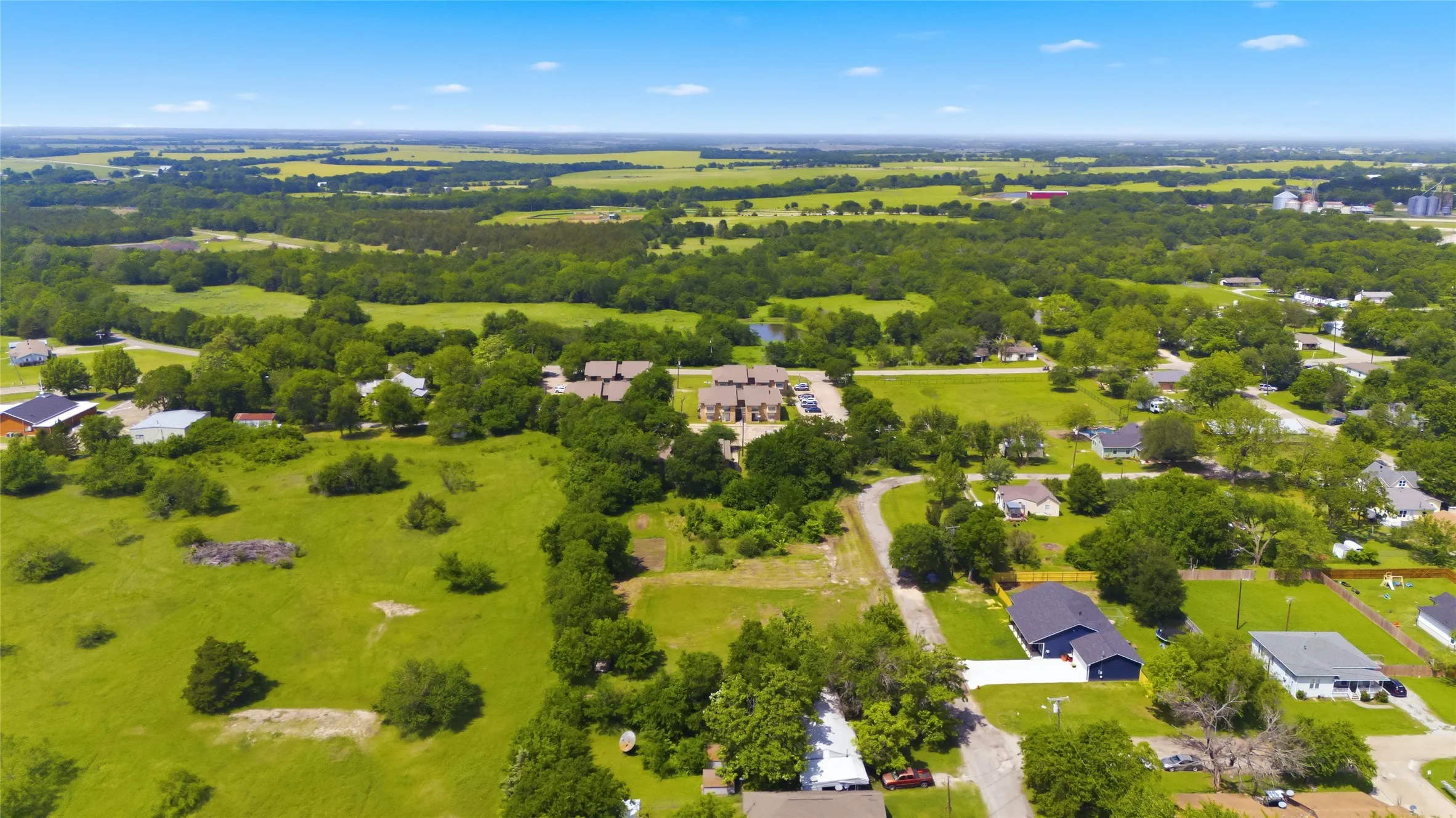 Unimproved Land For Sale in Hunt County , 204 S Grand Avenue, Wolfe City, Texas 75496, 0, 0, Garage spaces, 0 Sqft, built in 0, mls#21255177, Real Estate Agent in Wolfe City, Homes For Sale in Hunt county, Homes For Sale in Wolfe City, Realtor in Wolfe City Texas, Real Estate Brokerage Independent Realty Texas, Luminita Cordes Realtor