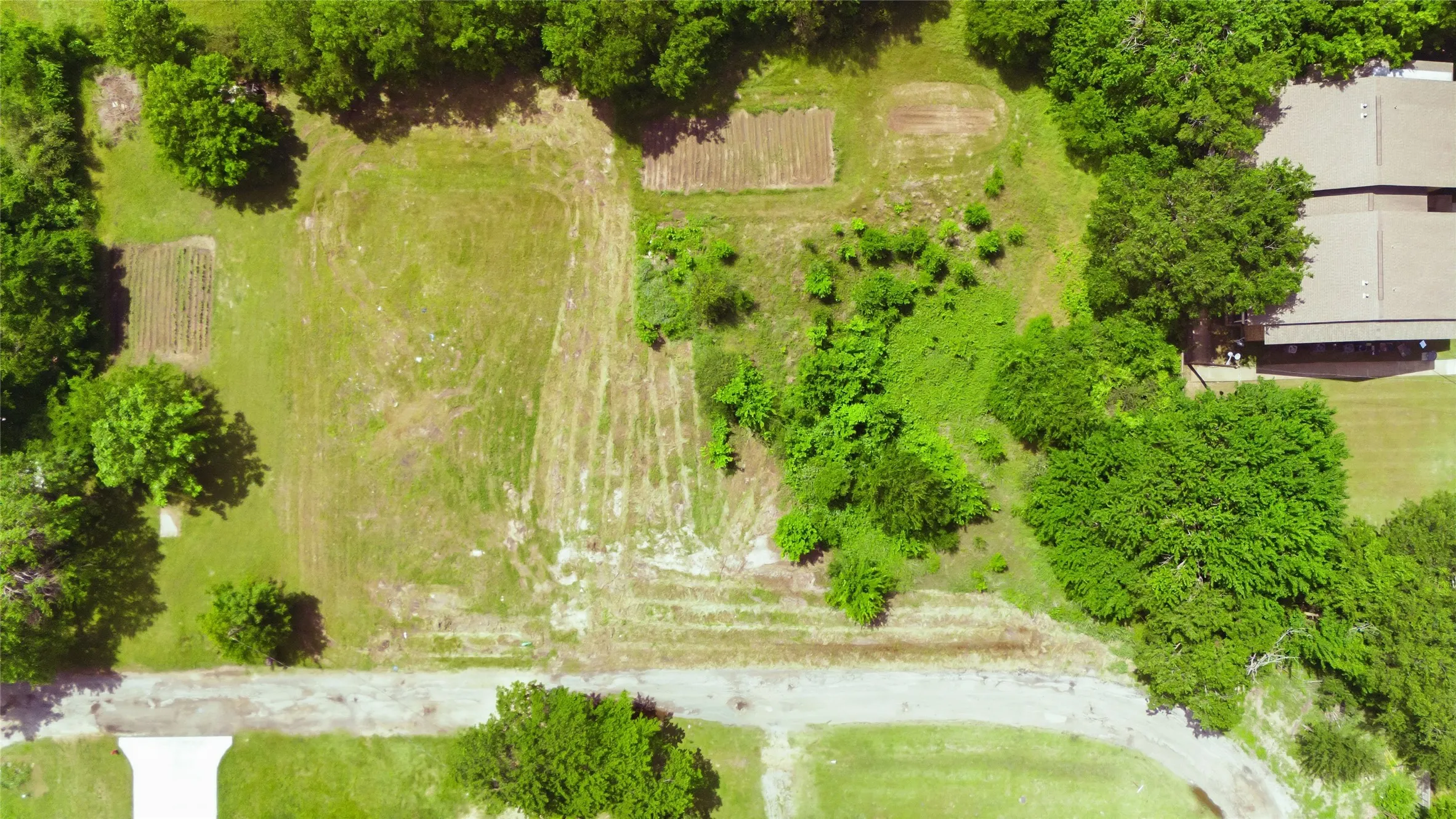 Unimproved Land For Sale in Hunt County , 204 S Grand Avenue, Wolfe City, Texas 75496, 0, 0, Garage spaces, 0 Sqft, built in 0, mls#21255177, Real Estate Agent in Wolfe City, Homes For Sale in Hunt county, Homes For Sale in Wolfe City, Realtor in Wolfe City Texas, Real Estate Brokerage Independent Realty Texas, Luminita Cordes Realtor