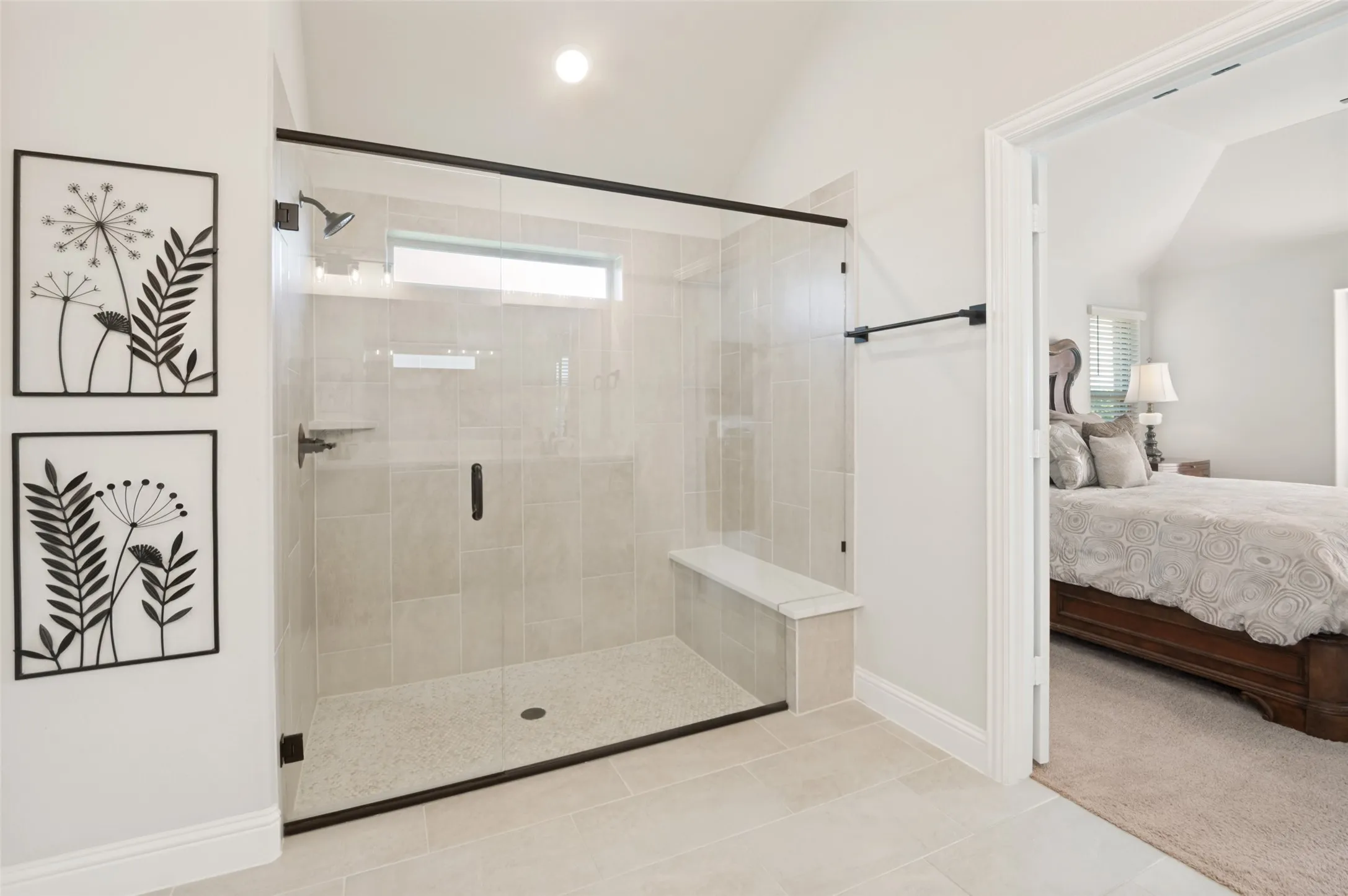 Single Family Residence For Sale in Ellis County , 206 Morning Light Lane, Waxahachie, Texas 75165, 3 Bedroom, 3 Bathroom, 2 Garage spaces, 2,301 Sqft, built in 2024, Preowned, mls#21258199, Real Estate Agent in Waxahachie, Homes For Sale in Ellis county, Homes For Sale in Waxahachie, Realtor in Waxahachie Texas, Real Estate Brokerage Independent Realty Texas, Luminita Cordes Realtor