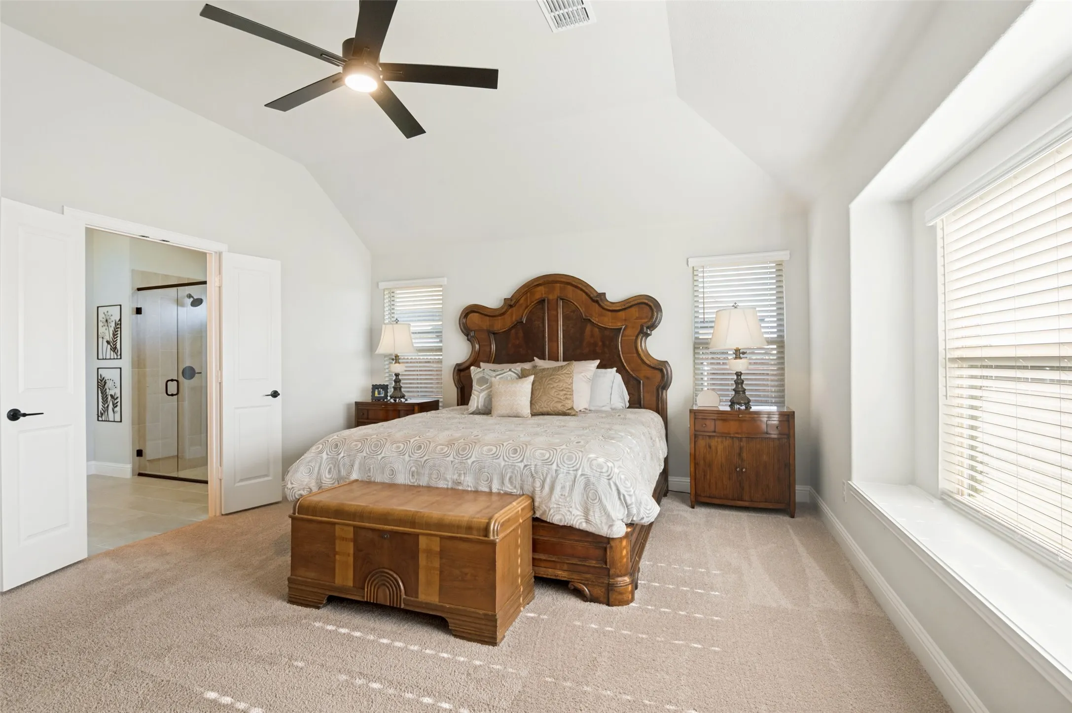 Single Family Residence For Sale in Ellis County , 206 Morning Light Lane, Waxahachie, Texas 75165, 3 Bedroom, 3 Bathroom, 2 Garage spaces, 2,301 Sqft, built in 2024, Preowned, mls#21258199, Real Estate Agent in Waxahachie, Homes For Sale in Ellis county, Homes For Sale in Waxahachie, Realtor in Waxahachie Texas, Real Estate Brokerage Independent Realty Texas, Luminita Cordes Realtor