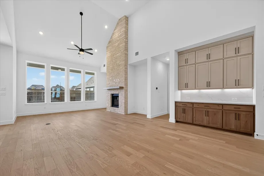 Single Family Residence For Sale in Rockwall County , 1611 Trinity Forest Drive, Rockwall, Texas 75087, 4 Bedroom, 5 Bathroom, 3 Garage spaces, 2,898 Sqft, built in 2026, New Construction - Incomplete, mls#21258091, Real Estate Agent in Rockwall, Homes For Sale in Rockwall county, Homes For Sale in Rockwall, Realtor in Rockwall Texas, Real Estate Brokerage Independent Realty Texas, Luminita Cordes Realtor