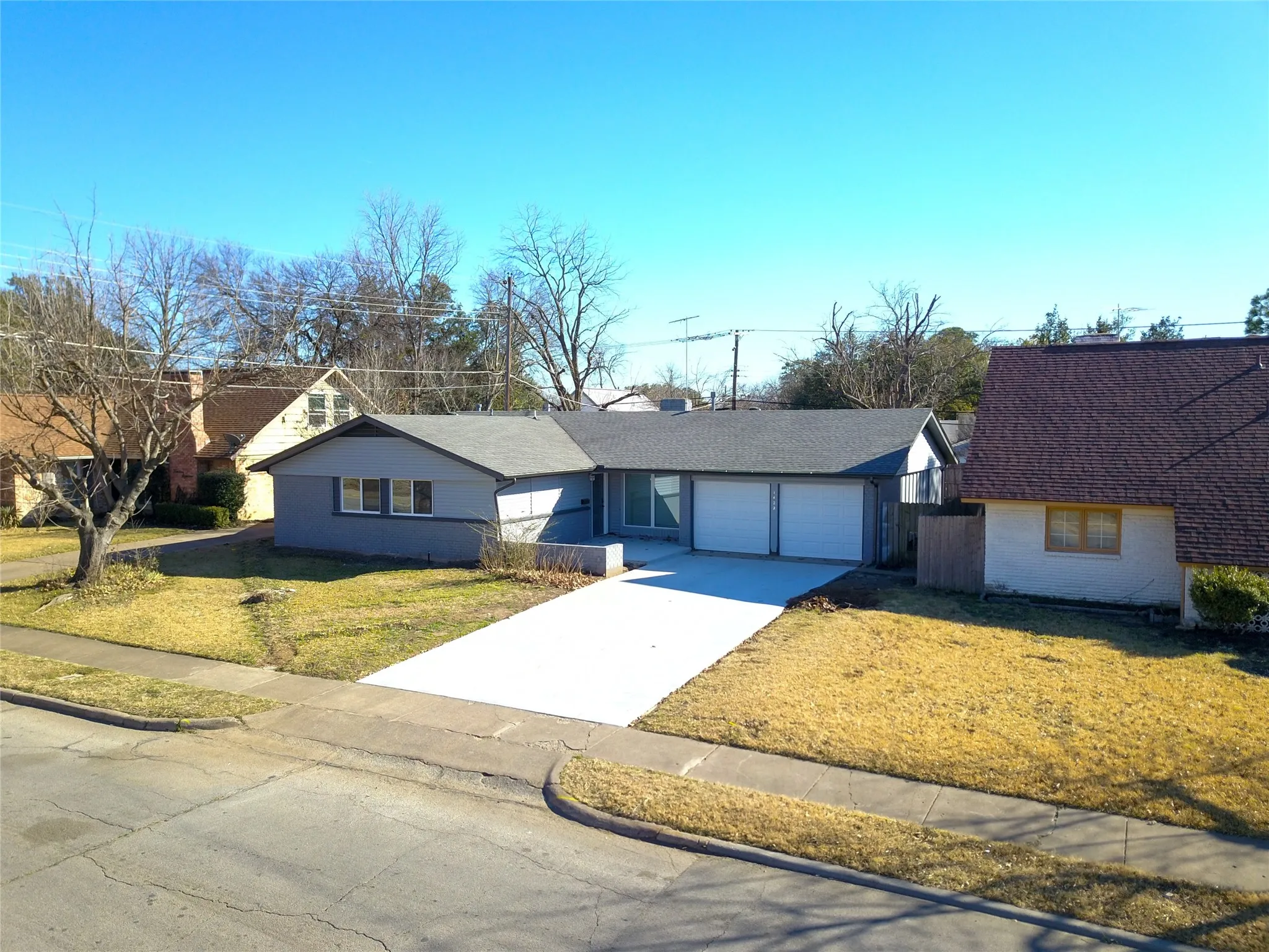 Single Family Residence For Rent in Dallas County , 1422 Addington Street, Irving, Texas 75062, 4 Bedrooms, 3 Bathrooms, 2 Garage spaces, 1,689 Sqft, built in 2022, Preowned, Price $3,100, mls#21258220, Real Estate Agent in Irving, Homes For Rent in Dallas county, Homes For Rent in Irving, Realtor in Irving Texas, Real Estate Brokerage Independent Realty Texas, Luminita Cordes Realtor