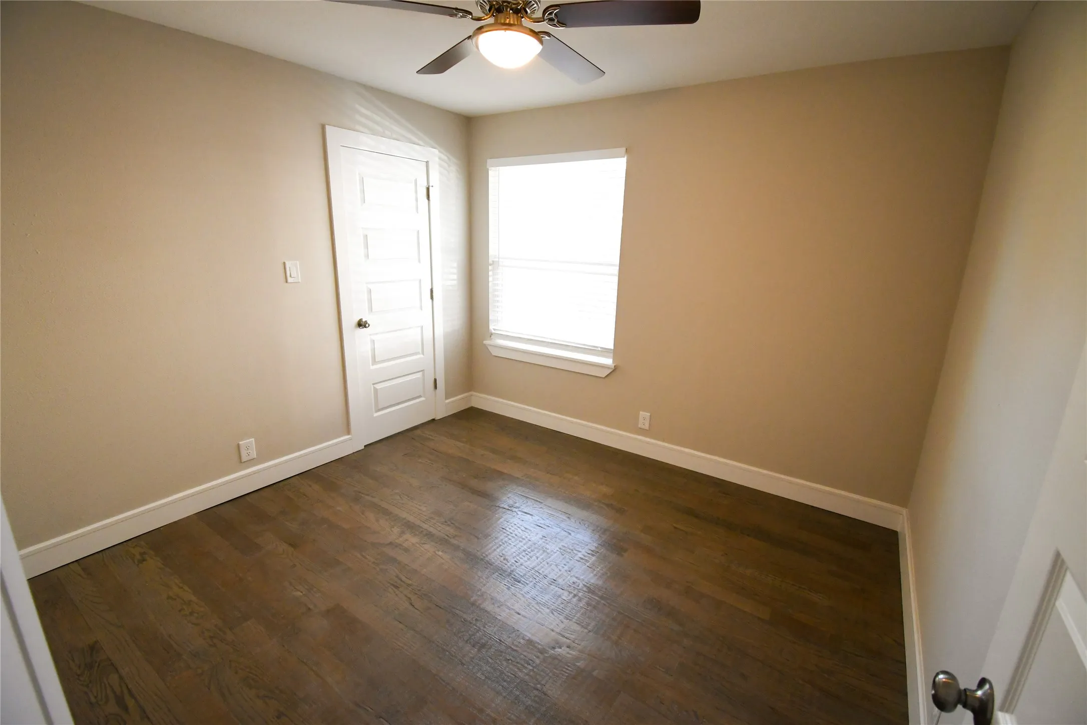 Single Family Residence For Rent in Dallas County , 1422 Addington Street, Irving, Texas 75062, 4 Bedrooms, 3 Bathrooms, 2 Garage spaces, 1,689 Sqft, built in 2022, Preowned, Price $3,100, mls#21258220, Real Estate Agent in Irving, Homes For Rent in Dallas county, Homes For Rent in Irving, Realtor in Irving Texas, Real Estate Brokerage Independent Realty Texas, Luminita Cordes Realtor