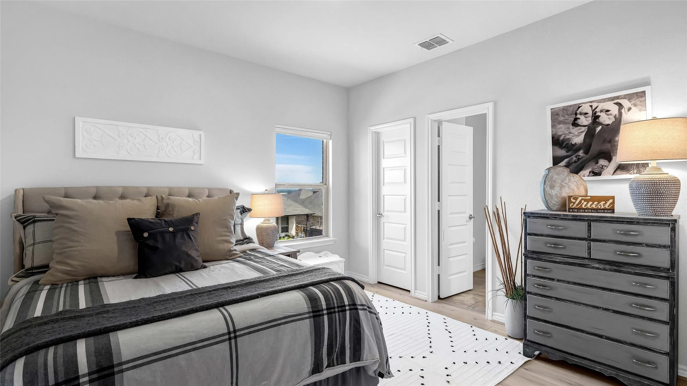 Single Family Residence For Sale in Denton County , 1017 Wrenwood Drive, Justin, Texas 76247, 4 Bedroom, 4 Bathroom, 2 Garage spaces, 3,835 Sqft, built in 2020, mls#21258218, Real Estate Agent in Justin, Homes For Sale in Denton county, Homes For Sale in Justin, Realtor in Justin Texas, Real Estate Brokerage Independent Realty Texas, Luminita Cordes Realtor