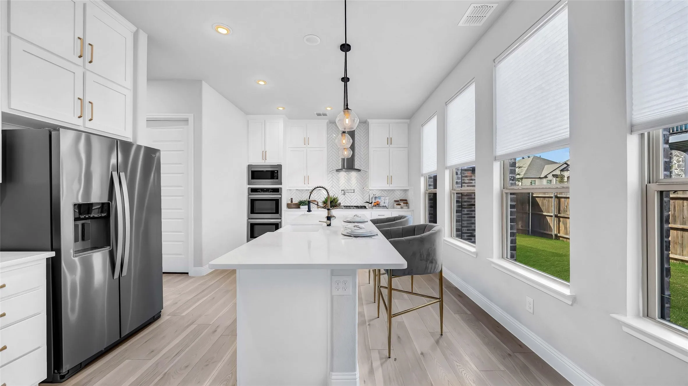 Single Family Residence For Sale in Denton County , 1017 Wrenwood Drive, Justin, Texas 76247, 4 Bedroom, 4 Bathroom, 2 Garage spaces, 3,835 Sqft, built in 2020, mls#21258218, Real Estate Agent in Justin, Homes For Sale in Denton county, Homes For Sale in Justin, Realtor in Justin Texas, Real Estate Brokerage Independent Realty Texas, Luminita Cordes Realtor