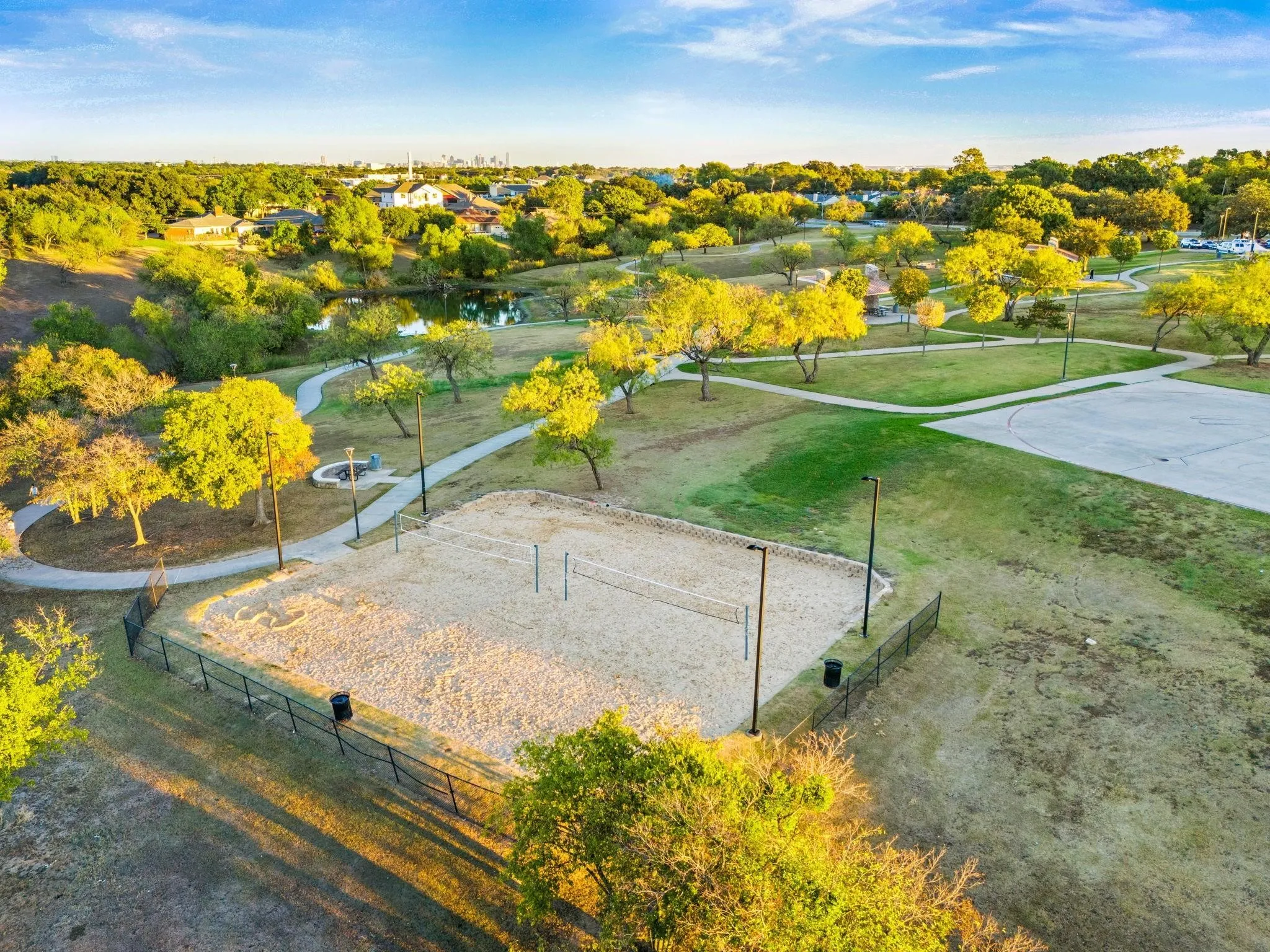 Condominium For Sale in Dallas County , 4280 Cuesta Drive, Irving, Texas 75038, 3 Bedrooms, 3 Bathrooms, 2 Garage spaces, 1,461 Sqft, built in 1981, Price $319,900, mls#21252550, Real Estate Agent in Irving, Homes For Sale in Dallas county, Homes For Sale in Irving, Realtor in Irving Texas, Real Estate Brokerage Independent Realty Texas, Luminita Cordes Realtor