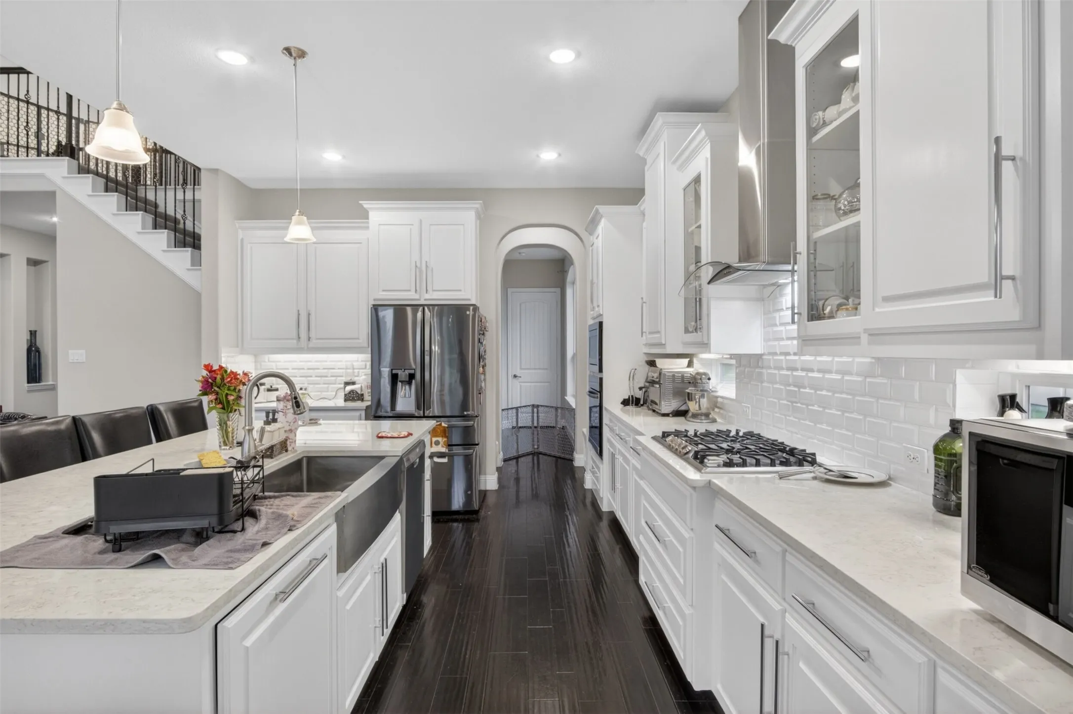 Single Family Residence For Sale in Collin County , 6210 Claridge Lane, Frisco, Texas 75035, 5 Bedrooms, 6 Bathrooms, 3 Garage spaces, 4,621 Sqft, built in 2019, Preowned, Price $1,325,000, mls#21258273, Real Estate Agent in Frisco, Homes For Sale in Collin county, Homes For Sale in Frisco, Realtor in Frisco Texas, Real Estate Brokerage Independent Realty Texas, Luminita Cordes Realtor