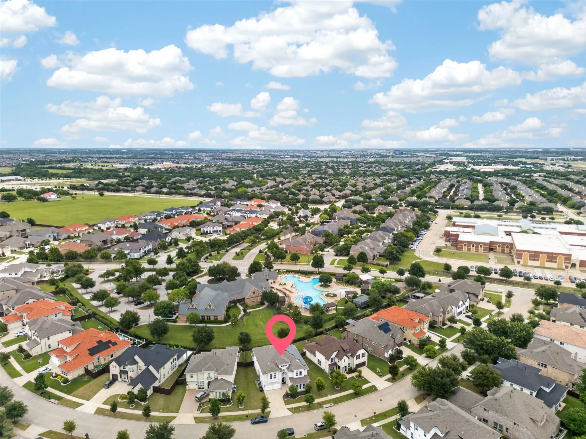 Single Family Residence For Sale in Collin County , 6210 Claridge Lane, Frisco, Texas 75035, 5 Bedrooms, 6 Bathrooms, 3 Garage spaces, 4,621 Sqft, built in 2019, Preowned, Price $1,325,000, mls#21258273, Real Estate Agent in Frisco, Homes For Sale in Collin county, Homes For Sale in Frisco, Realtor in Frisco Texas, Real Estate Brokerage Independent Realty Texas, Luminita Cordes Realtor