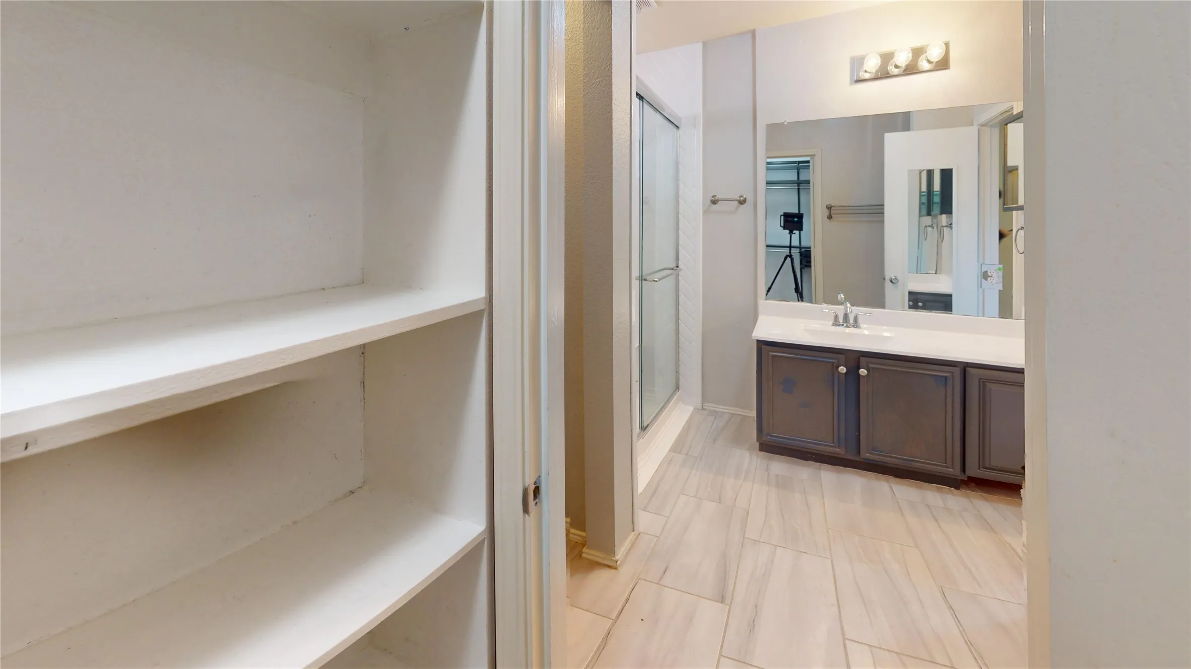 Single Family Residence For Rent in Collin County , 501 Kaie Teur Drive, Anna, Texas 75409, 3 Bedroom, 2 Bathroom, 2 Garage spaces, 1,737 Sqft, built in 2004, mls#21258286, Real Estate Agent in Anna, Homes For Rent in Collin county, Homes For Rent in Anna, Realtor in Anna Texas, Real Estate Brokerage Independent Realty Texas, Luminita Cordes Realtor
