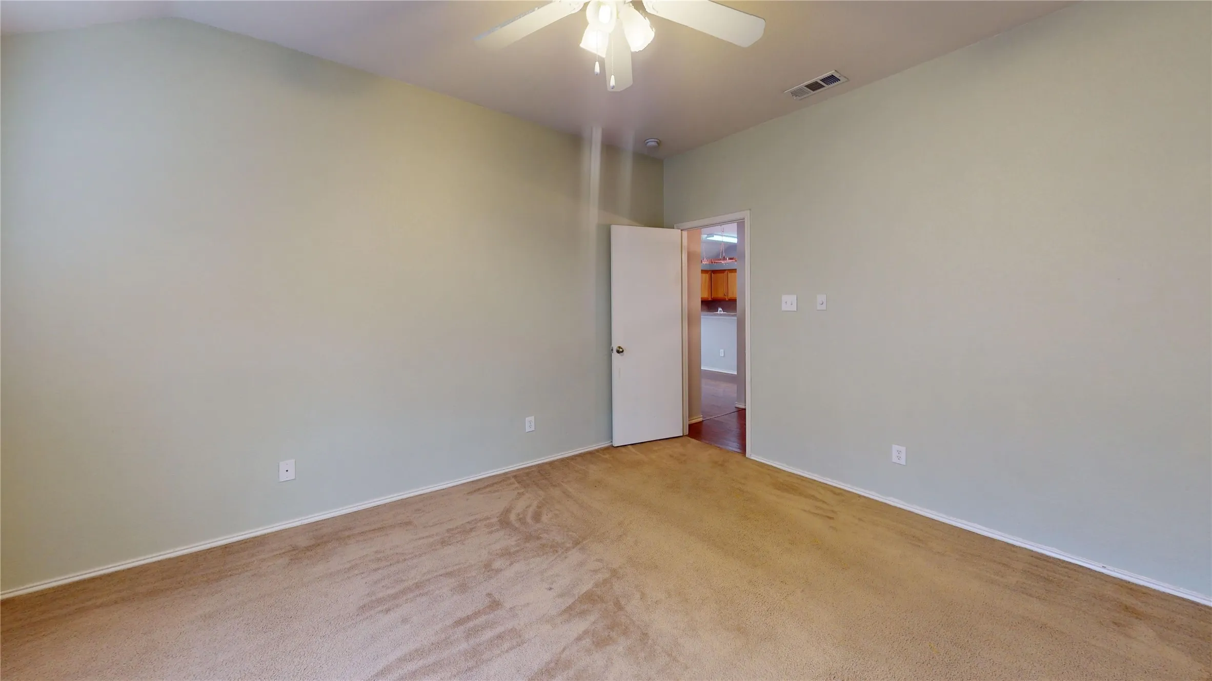 Single Family Residence For Rent in Collin County , 501 Kaie Teur Drive, Anna, Texas 75409, 3 Bedroom, 2 Bathroom, 2 Garage spaces, 1,737 Sqft, built in 2004, mls#21258286, Real Estate Agent in Anna, Homes For Rent in Collin county, Homes For Rent in Anna, Realtor in Anna Texas, Real Estate Brokerage Independent Realty Texas, Luminita Cordes Realtor