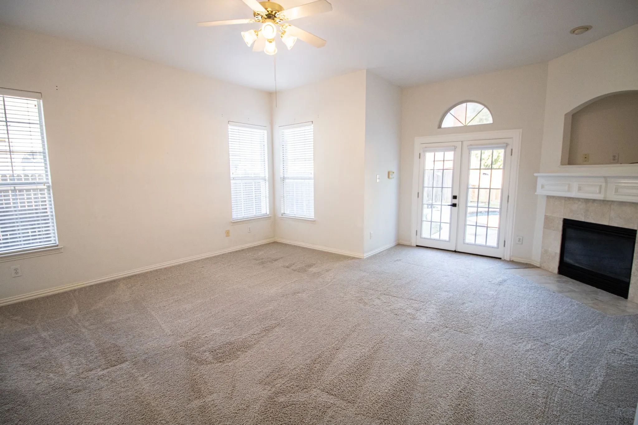 Primary bedroom with Fireplace and private exit to the Pool