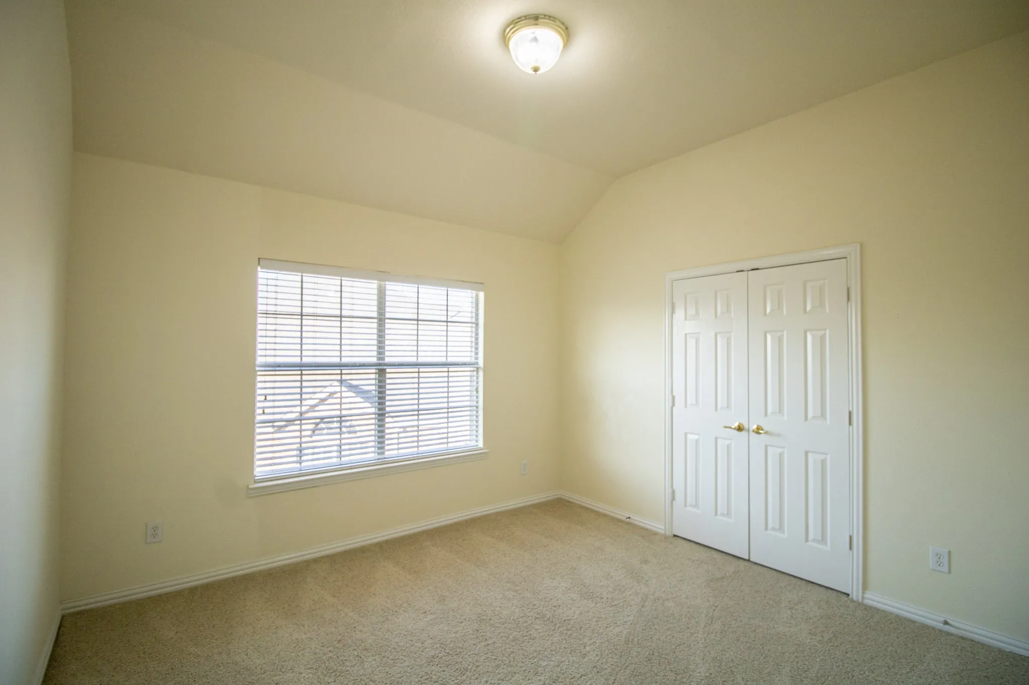 Fourth bedroom