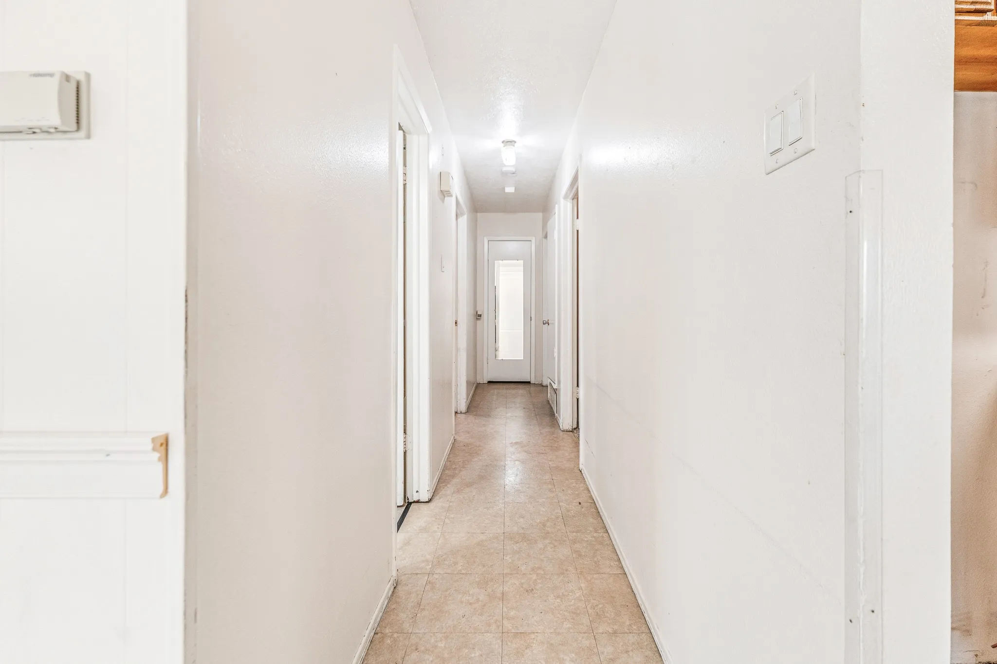Single Family Residence For Sale in Dallas County , 3705 Flamingo Lane, Irving, Texas 75062, 4 Bedroom, 2 Bathroom, Garage spaces, 1,749 Sqft, built in 1967, mls#21258315, Real Estate Agent in Irving, Homes For Sale in Dallas county, Homes For Sale in Irving, Realtor in Irving Texas, Real Estate Brokerage Independent Realty Texas, Luminita Cordes Realtor