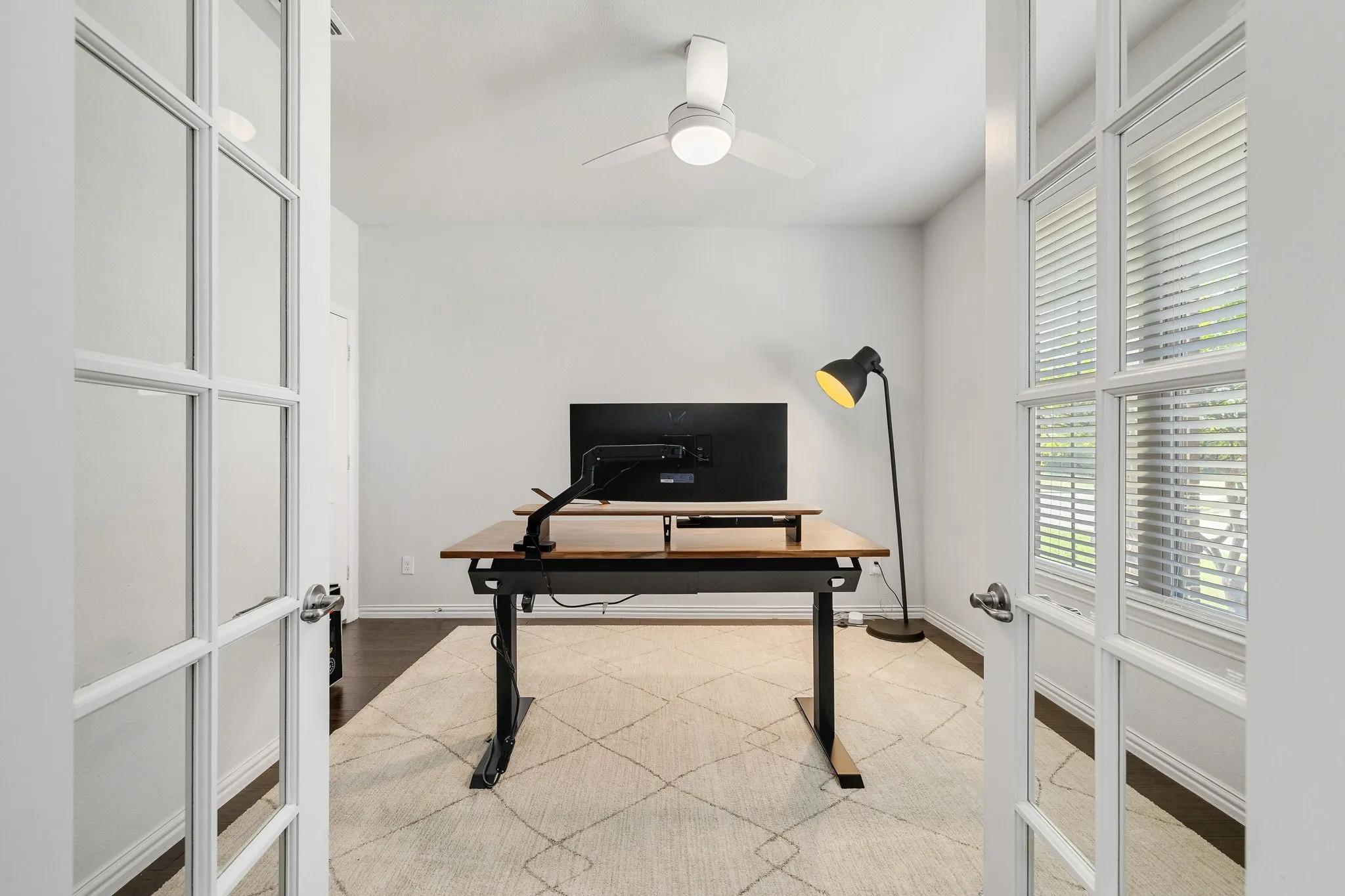 Single Family Residence For Sale in Collin County , 11605 Zachary Lane, Mc Kinney, Texas 75071, 4 Bedrooms, 3 Bathrooms, 2 Garage spaces, 2,684 Sqft, built in 2018, Preowned, Price $560,000, mls#21258303, Real Estate Agent in Mc Kinney, Homes For Sale in Collin county, Homes For Sale in Mc Kinney, Realtor in Mc Kinney Texas, Real Estate Brokerage Independent Realty Texas, Luminita Cordes Realtor