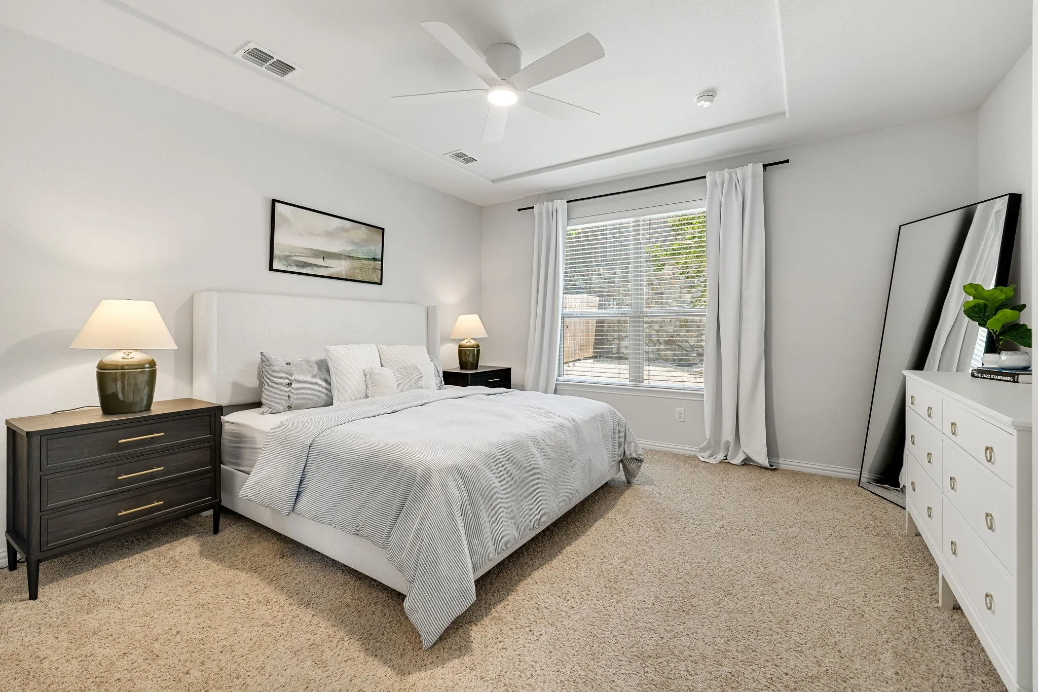 Single Family Residence For Sale in Collin County , 11605 Zachary Lane, Mc Kinney, Texas 75071, 4 Bedrooms, 3 Bathrooms, 2 Garage spaces, 2,684 Sqft, built in 2018, Preowned, Price $560,000, mls#21258303, Real Estate Agent in Mc Kinney, Homes For Sale in Collin county, Homes For Sale in Mc Kinney, Realtor in Mc Kinney Texas, Real Estate Brokerage Independent Realty Texas, Luminita Cordes Realtor